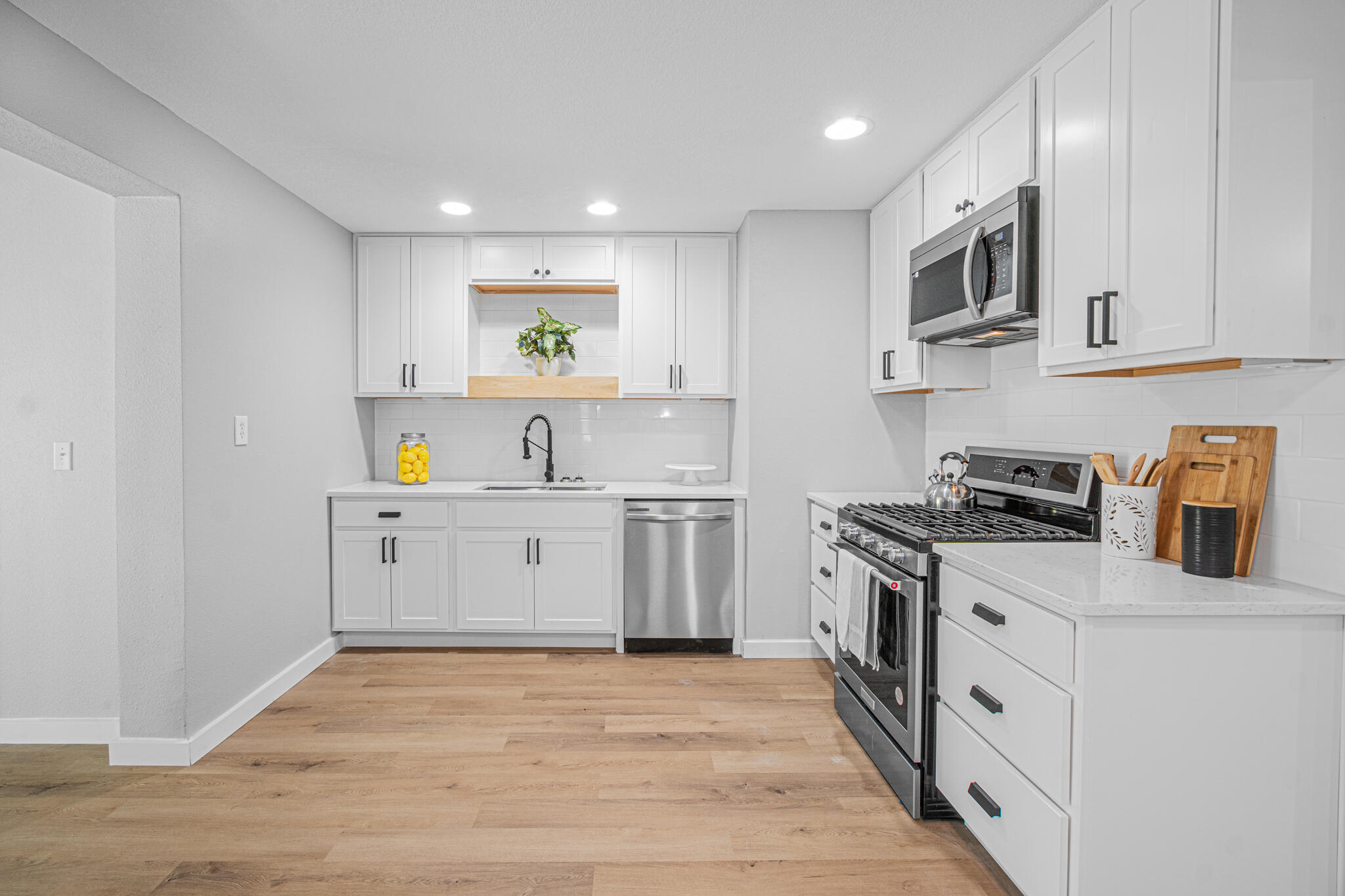 MUNICIPAL S/D 1ST ADD LOT 4 BLK D - Residential