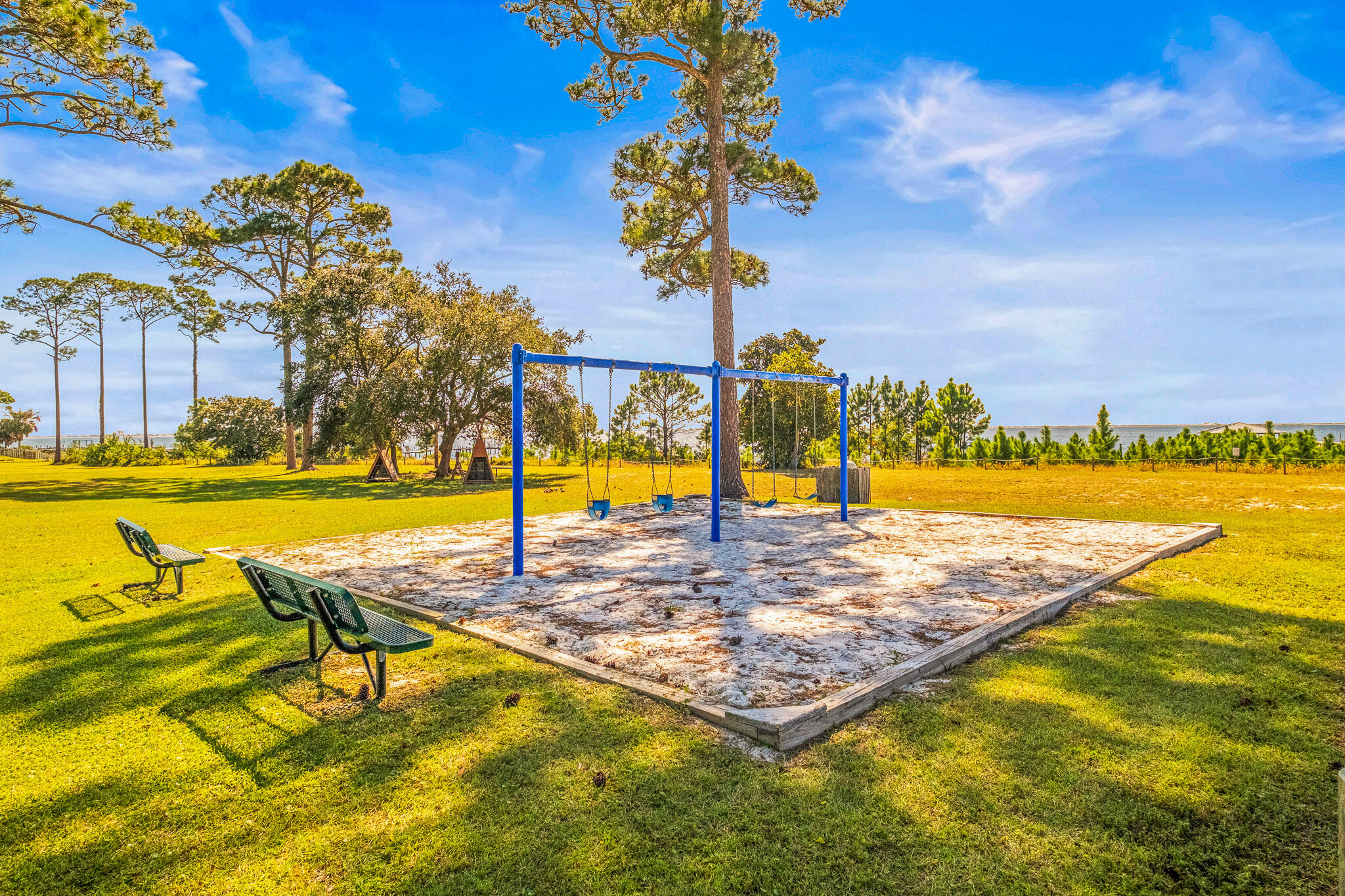HIDDEN CREEK ESTATES AT HOLLEY BY THE SEA - Residential
