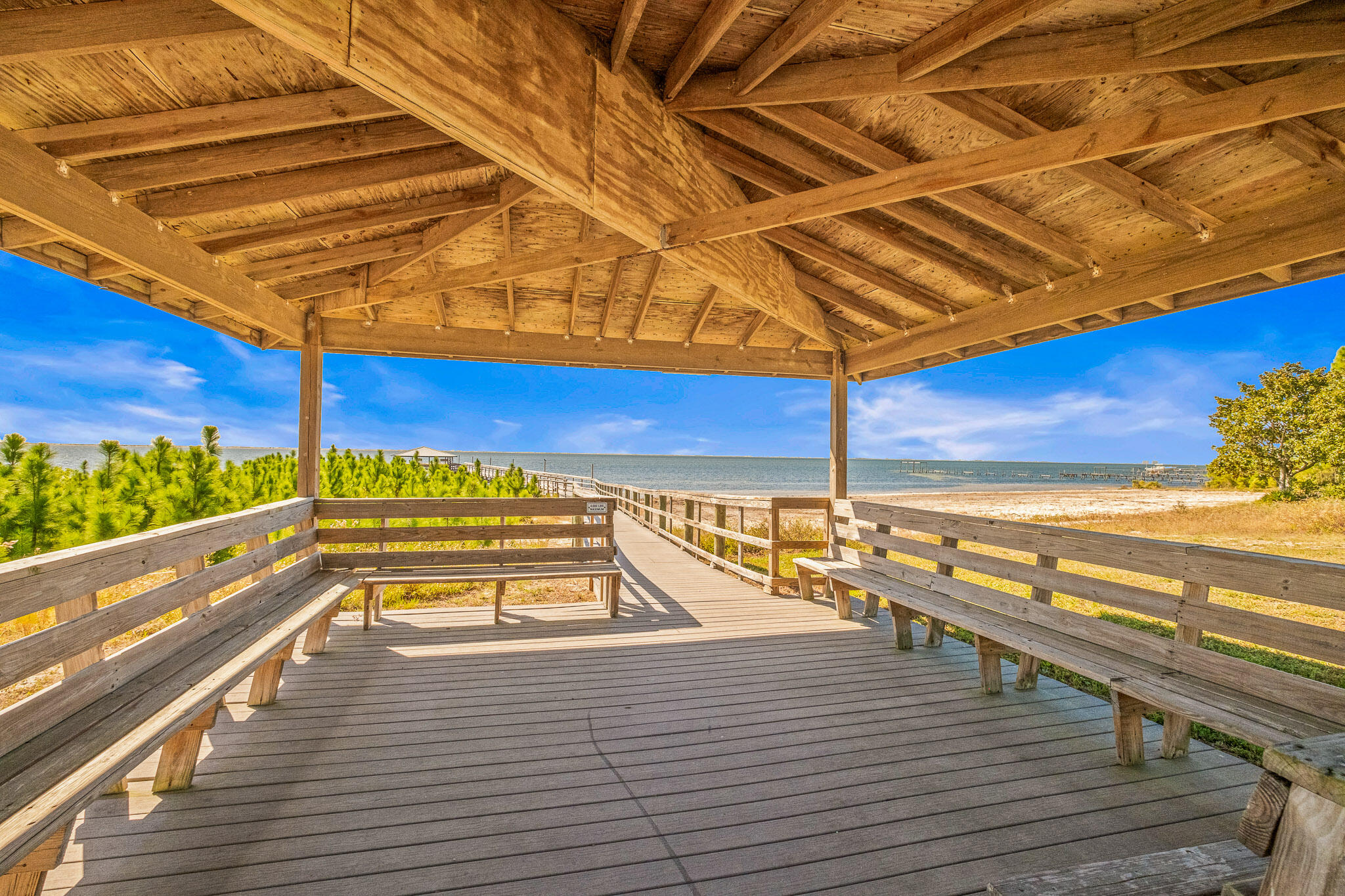 HIDDEN CREEK ESTATES AT HOLLEY BY THE SEA - Residential