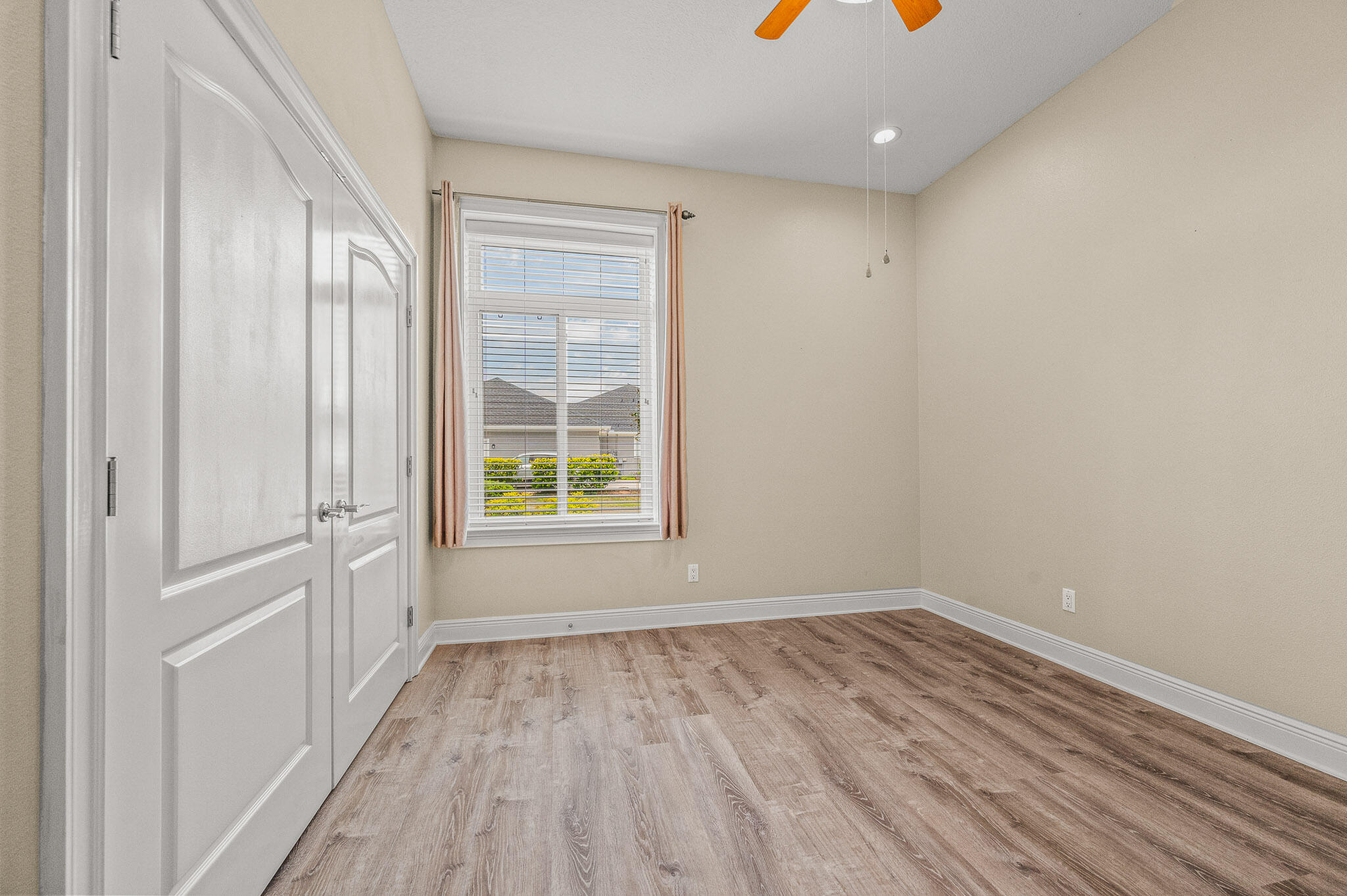 HIDDEN CREEK ESTATES AT HOLLEY BY THE SEA - Residential