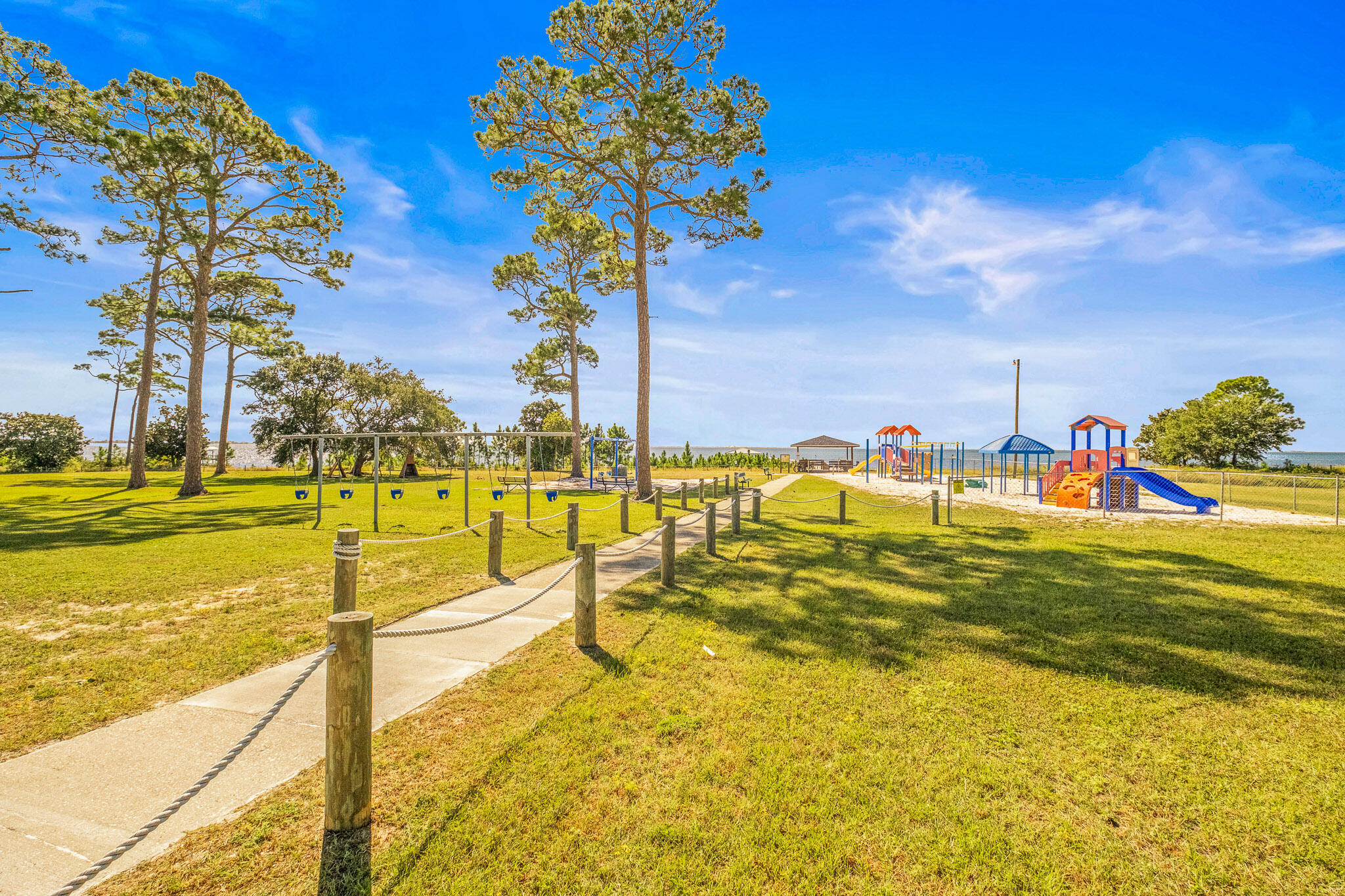 HIDDEN CREEK ESTATES AT HOLLEY BY THE SEA - Residential