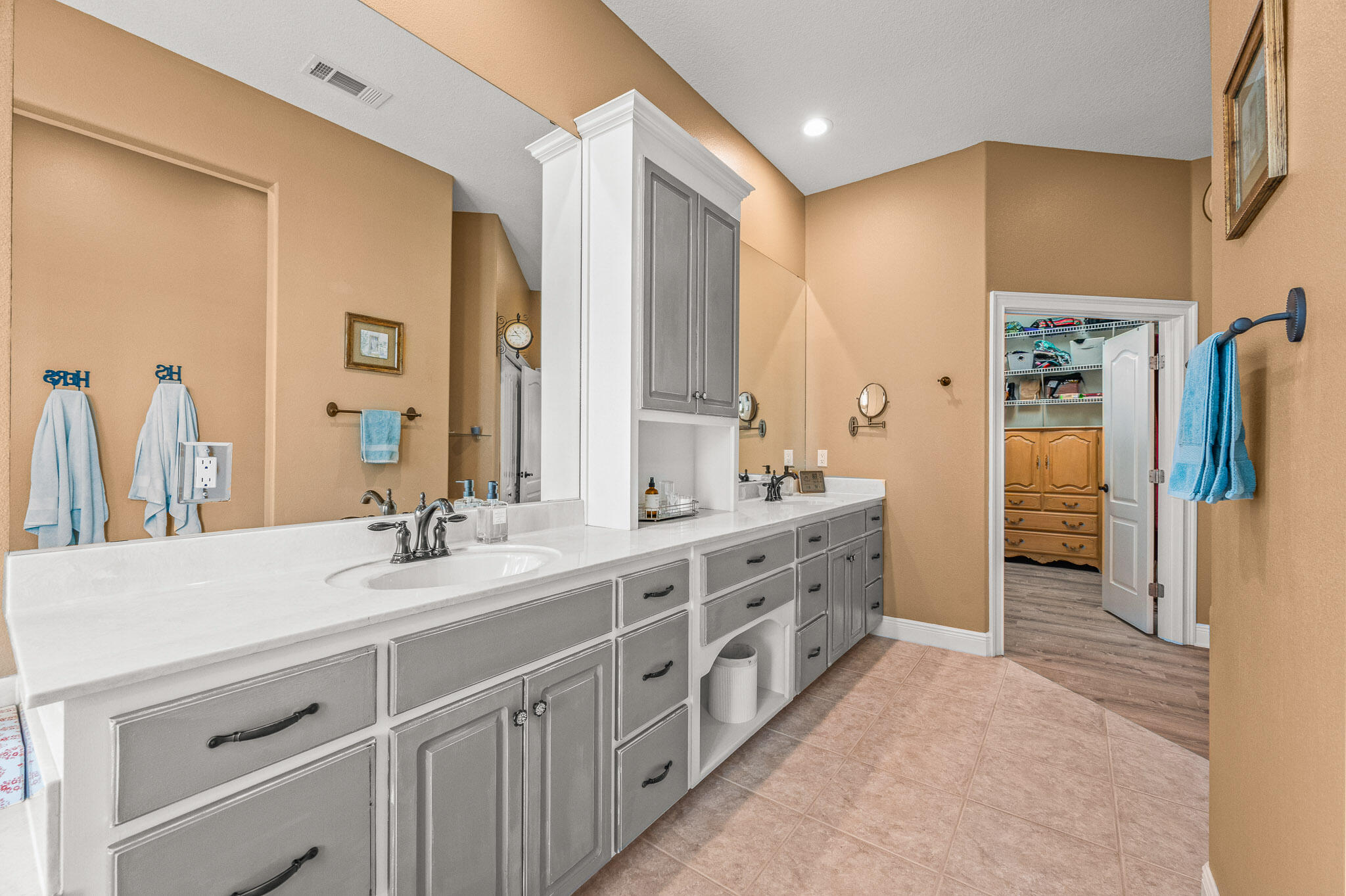 HIDDEN CREEK ESTATES AT HOLLEY BY THE SEA - Residential