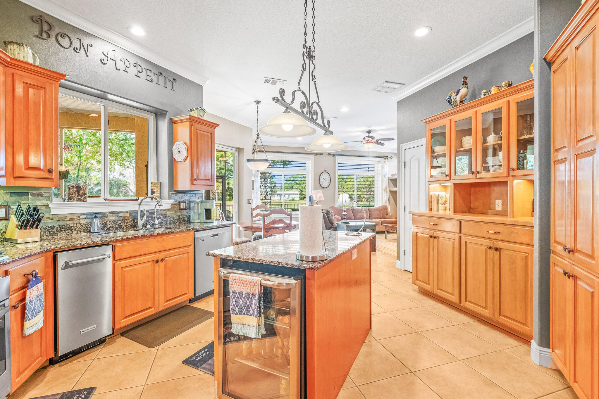 HIDDEN CREEK ESTATES AT HOLLEY BY THE SEA - Residential