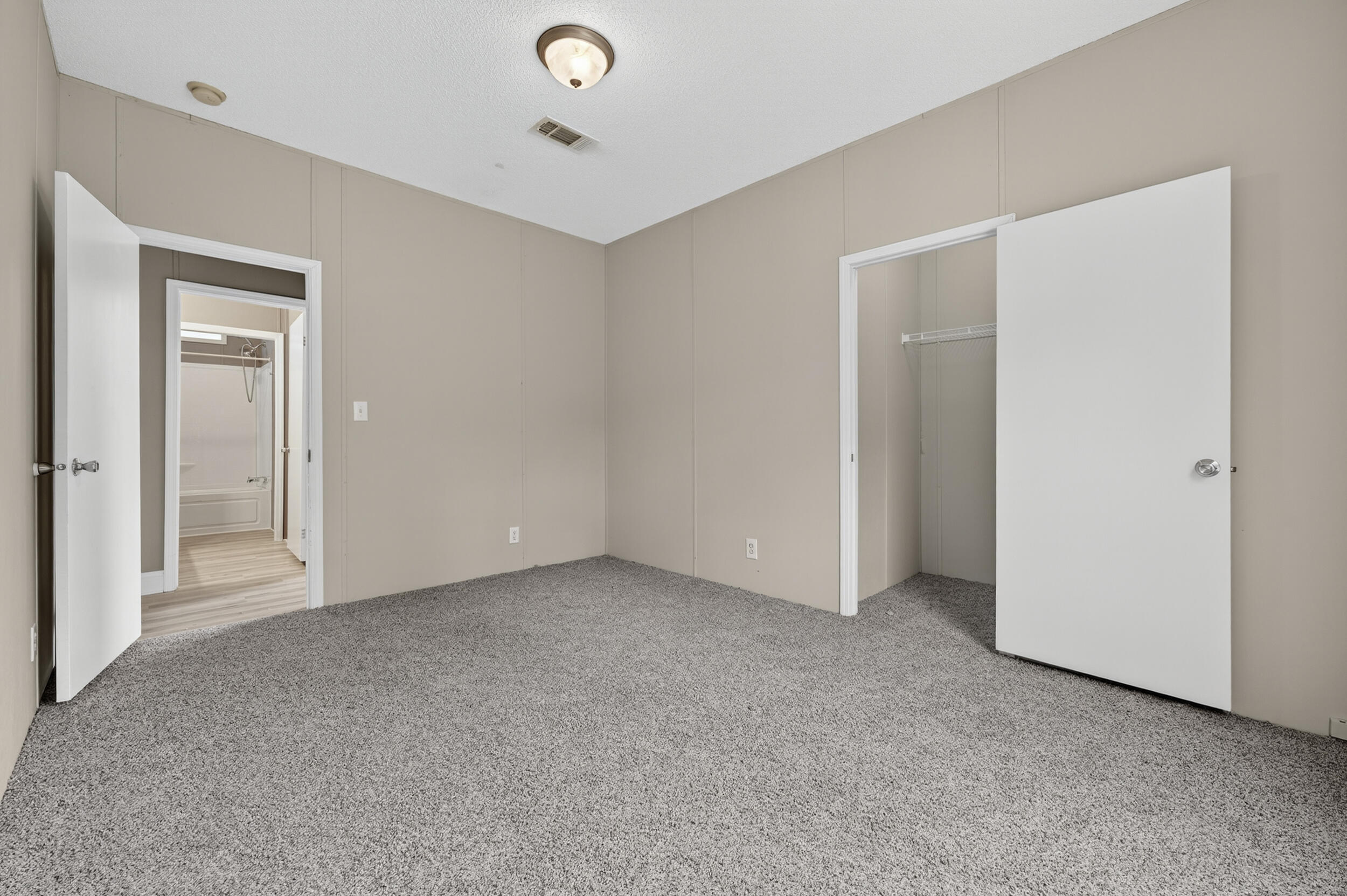 NO RECORDED SUBDIVISION - Residential