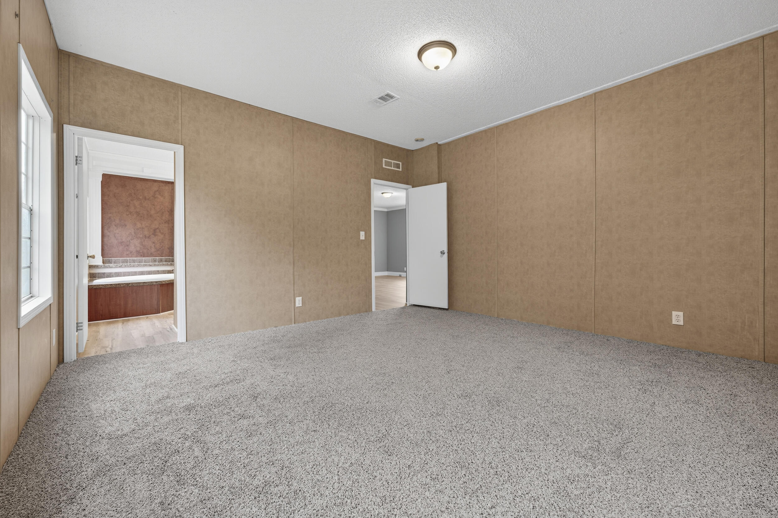 NO RECORDED SUBDIVISION - Residential