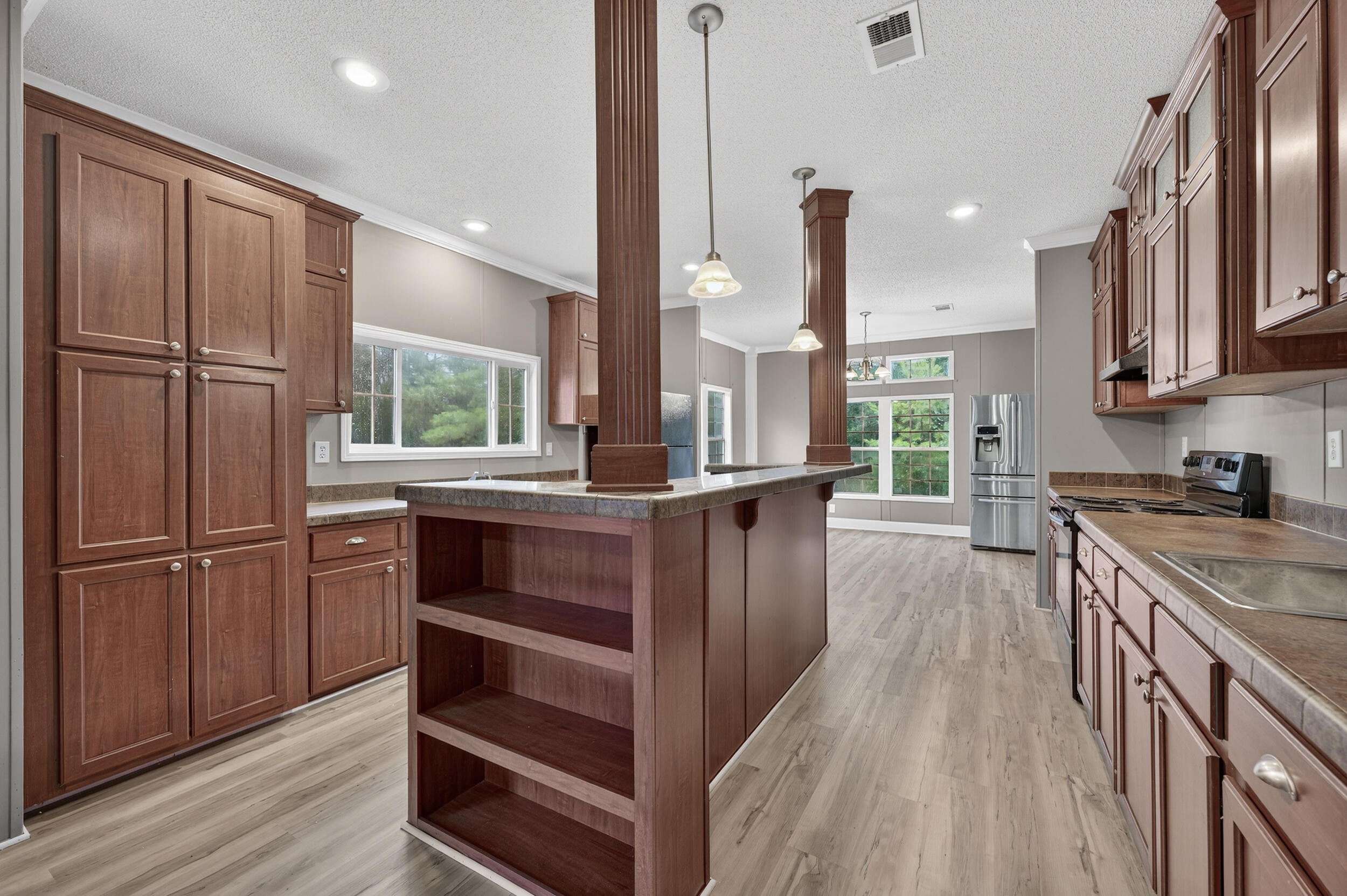 NO RECORDED SUBDIVISION - Residential