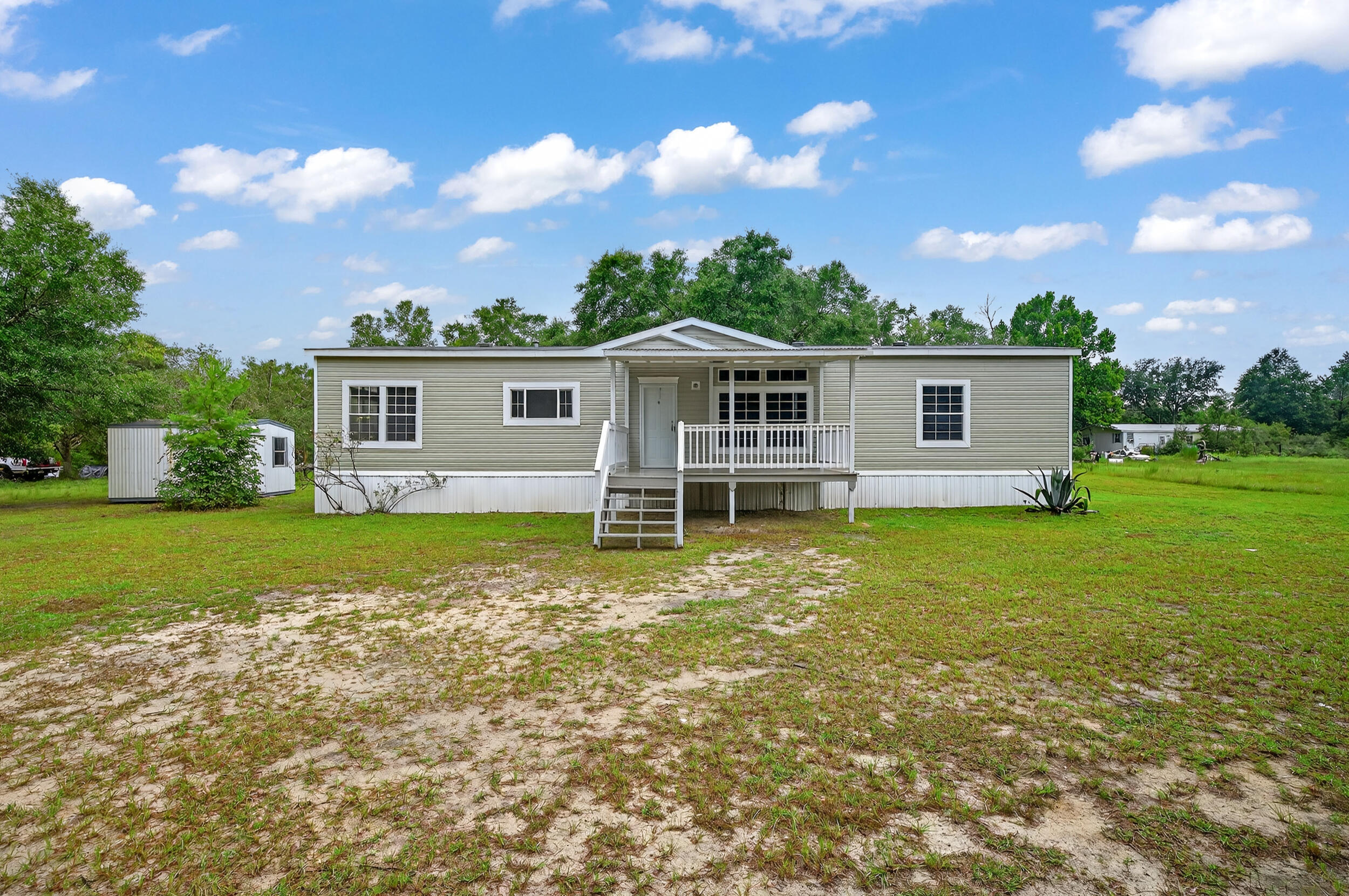NO RECORDED SUBDIVISION - Residential