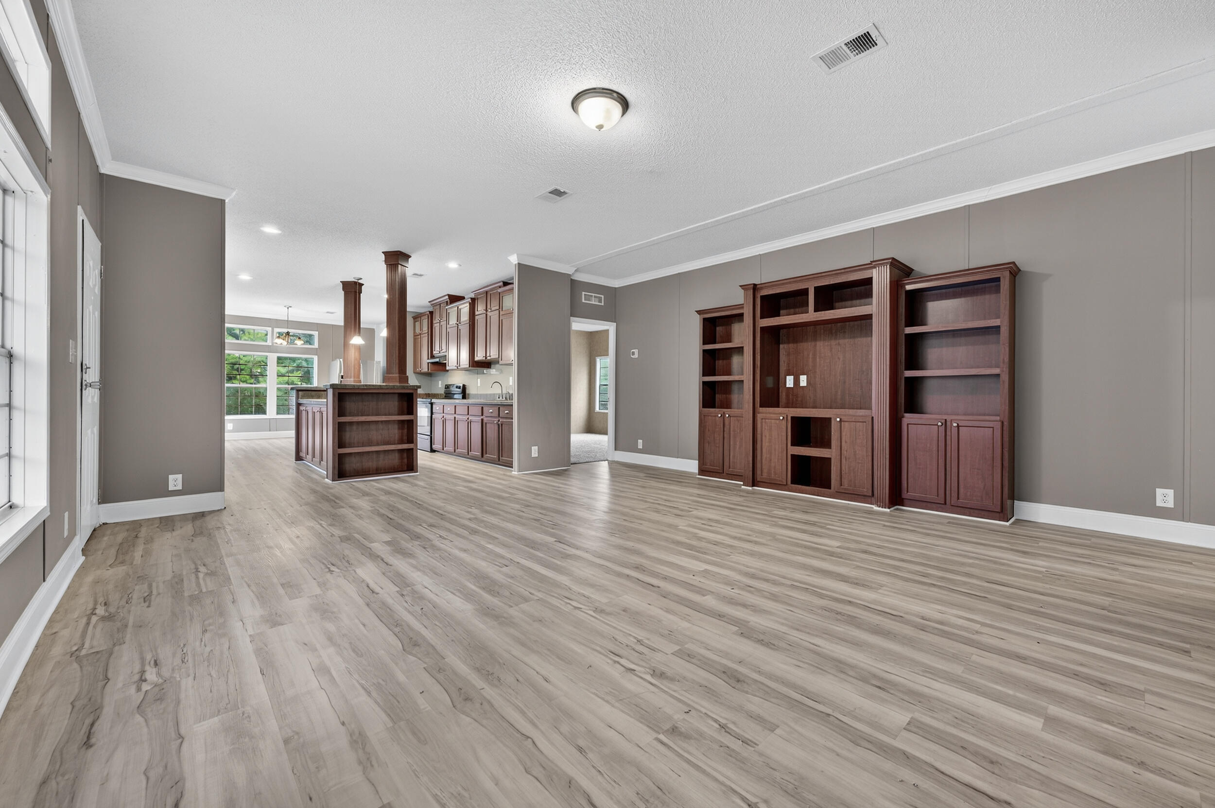 NO RECORDED SUBDIVISION - Residential