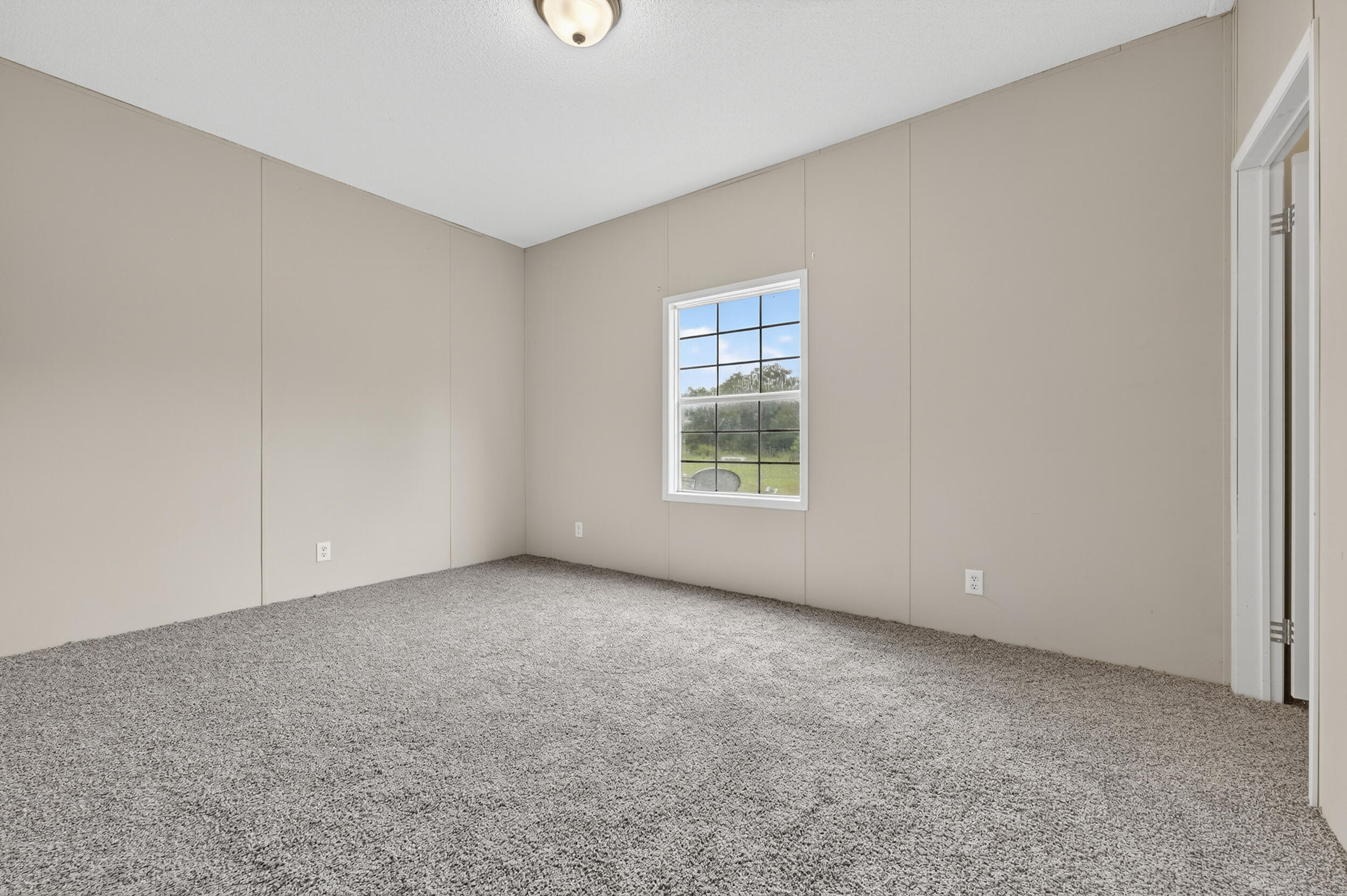 NO RECORDED SUBDIVISION - Residential