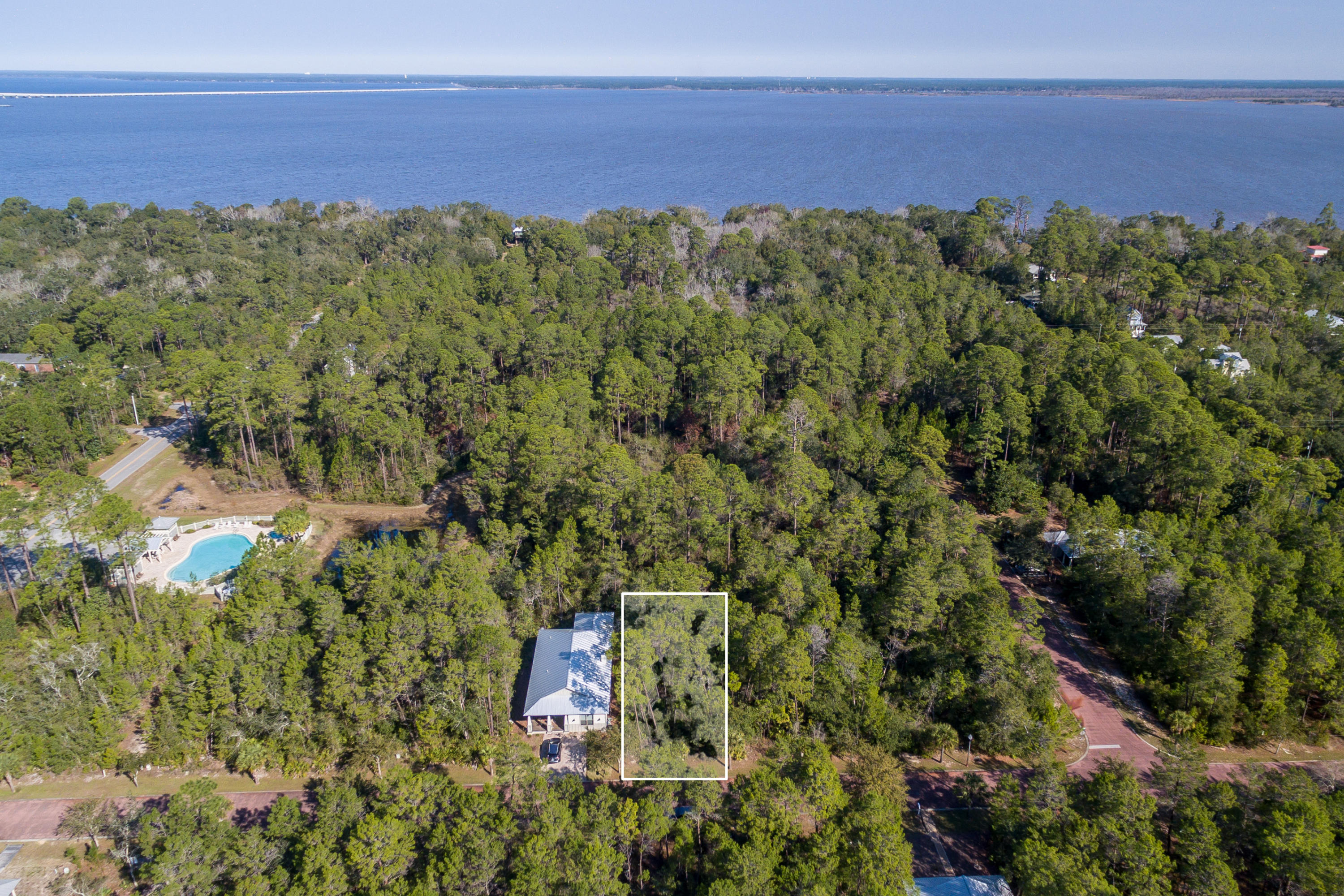 GRAYTON BAYOU - Land