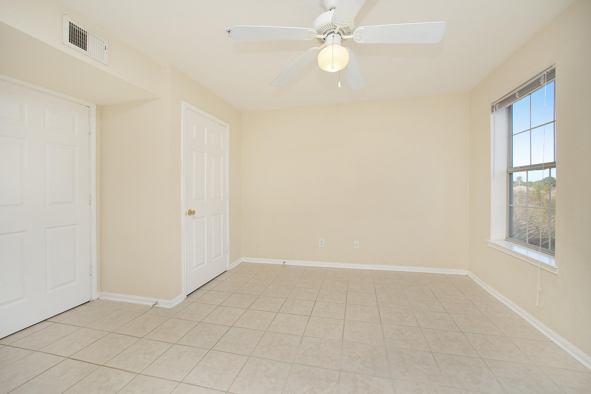 INDIAN LAKE - Residential