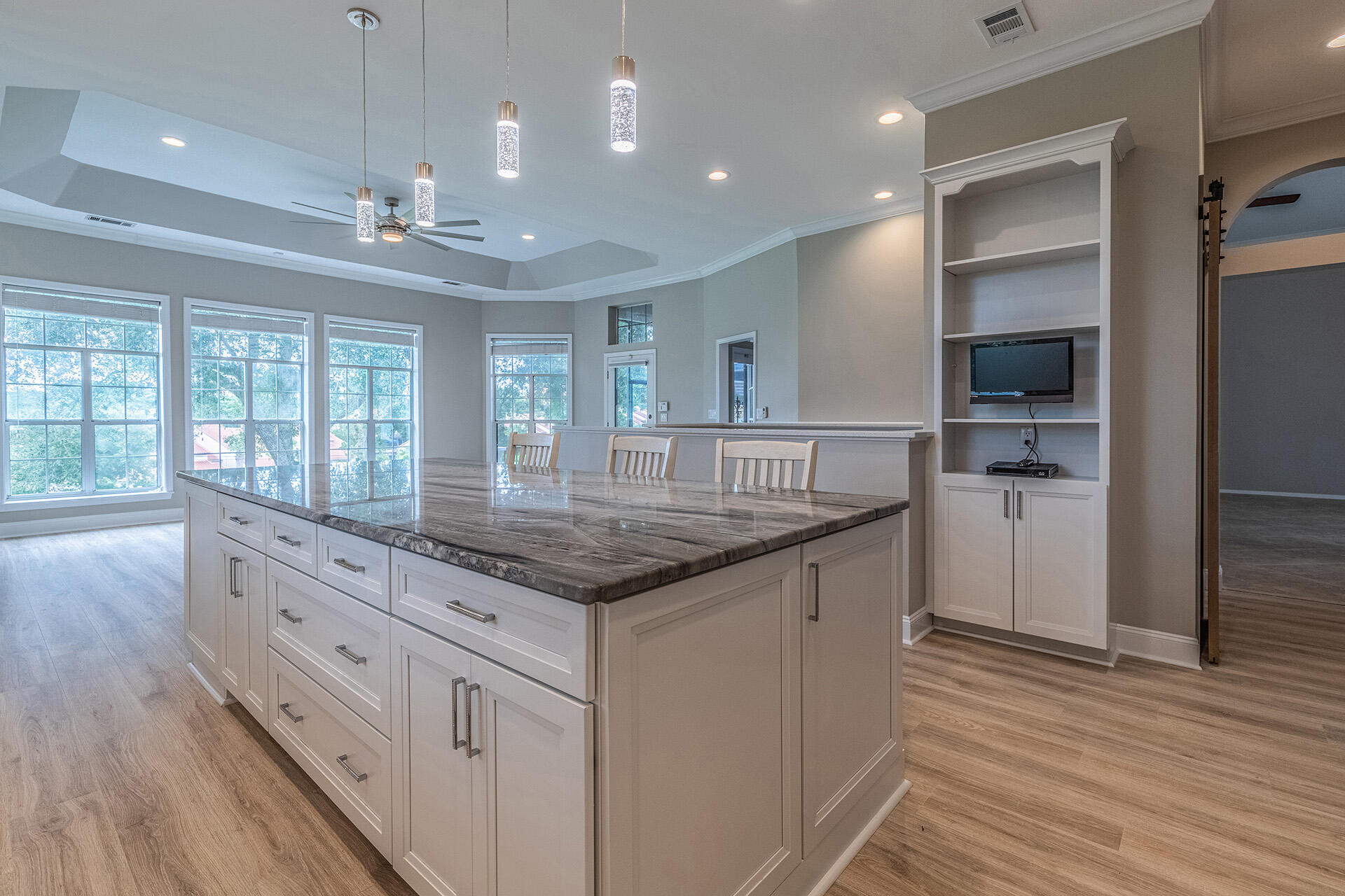 TIVOLI RIDGE - Residential