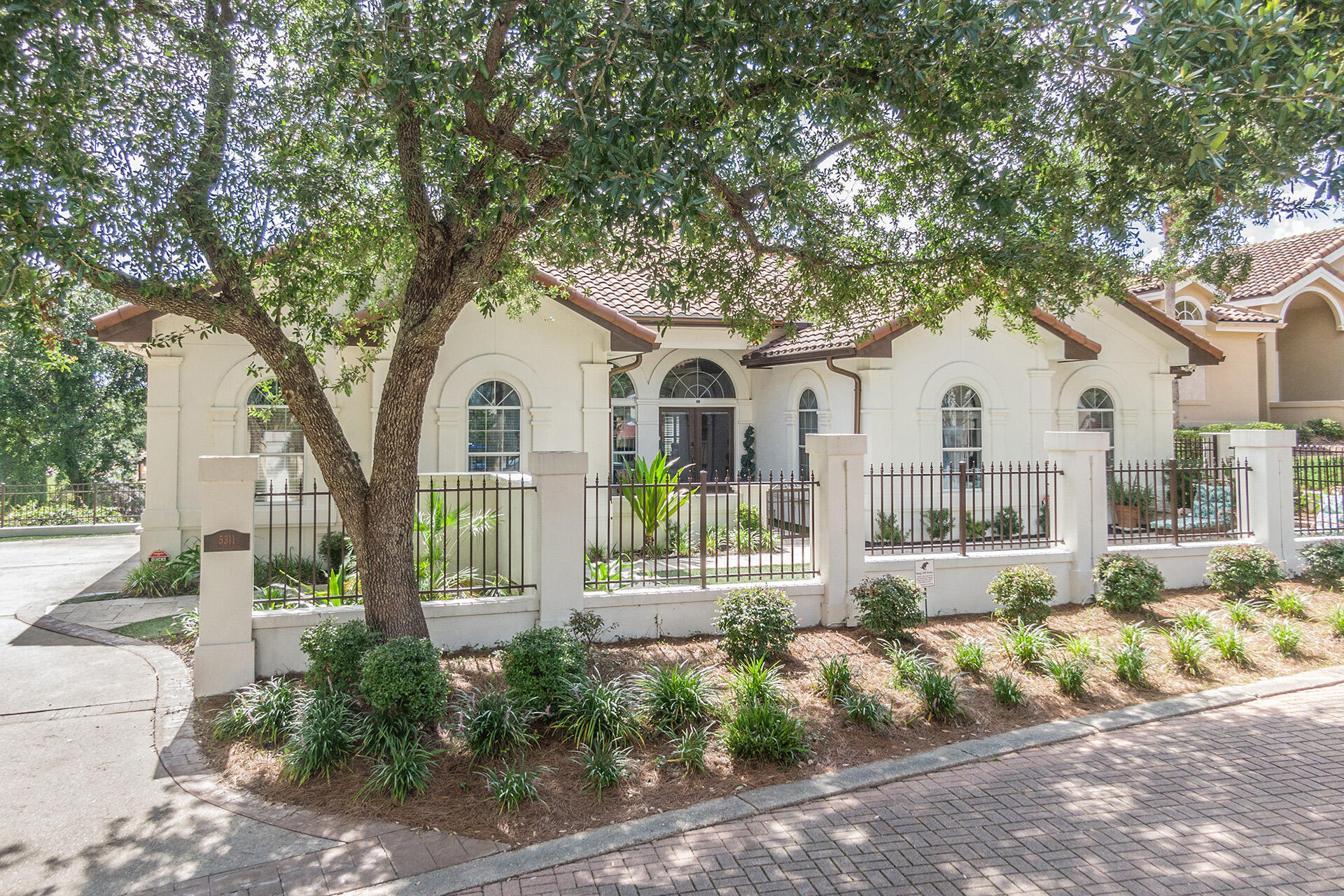 TIVOLI RIDGE - Residential