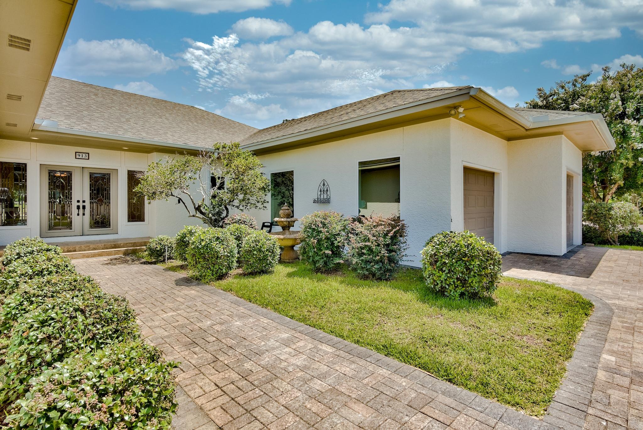 BAY POINT UNIT 1 - Residential