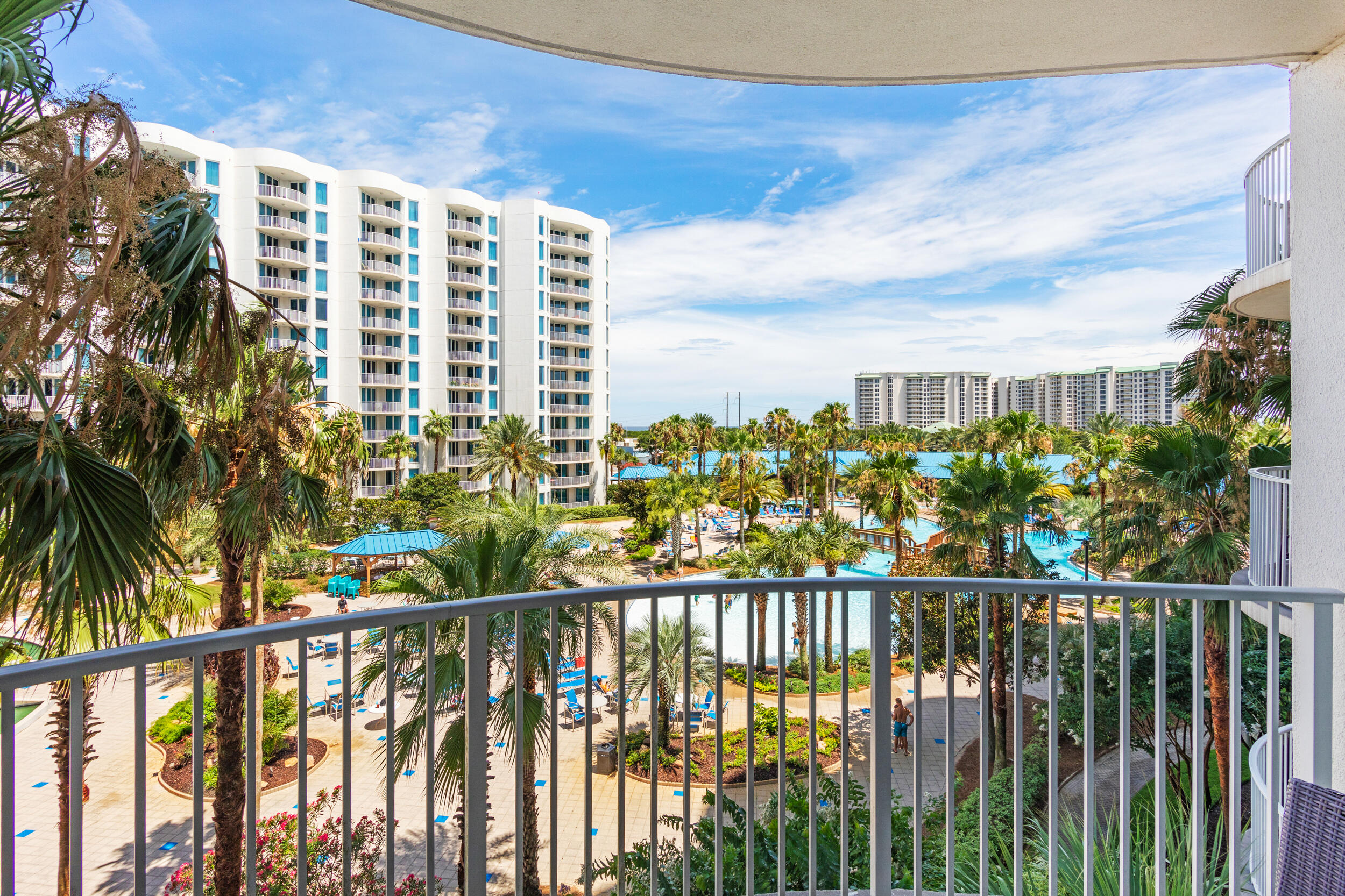 THE PALMS OF DESTIN - Residential