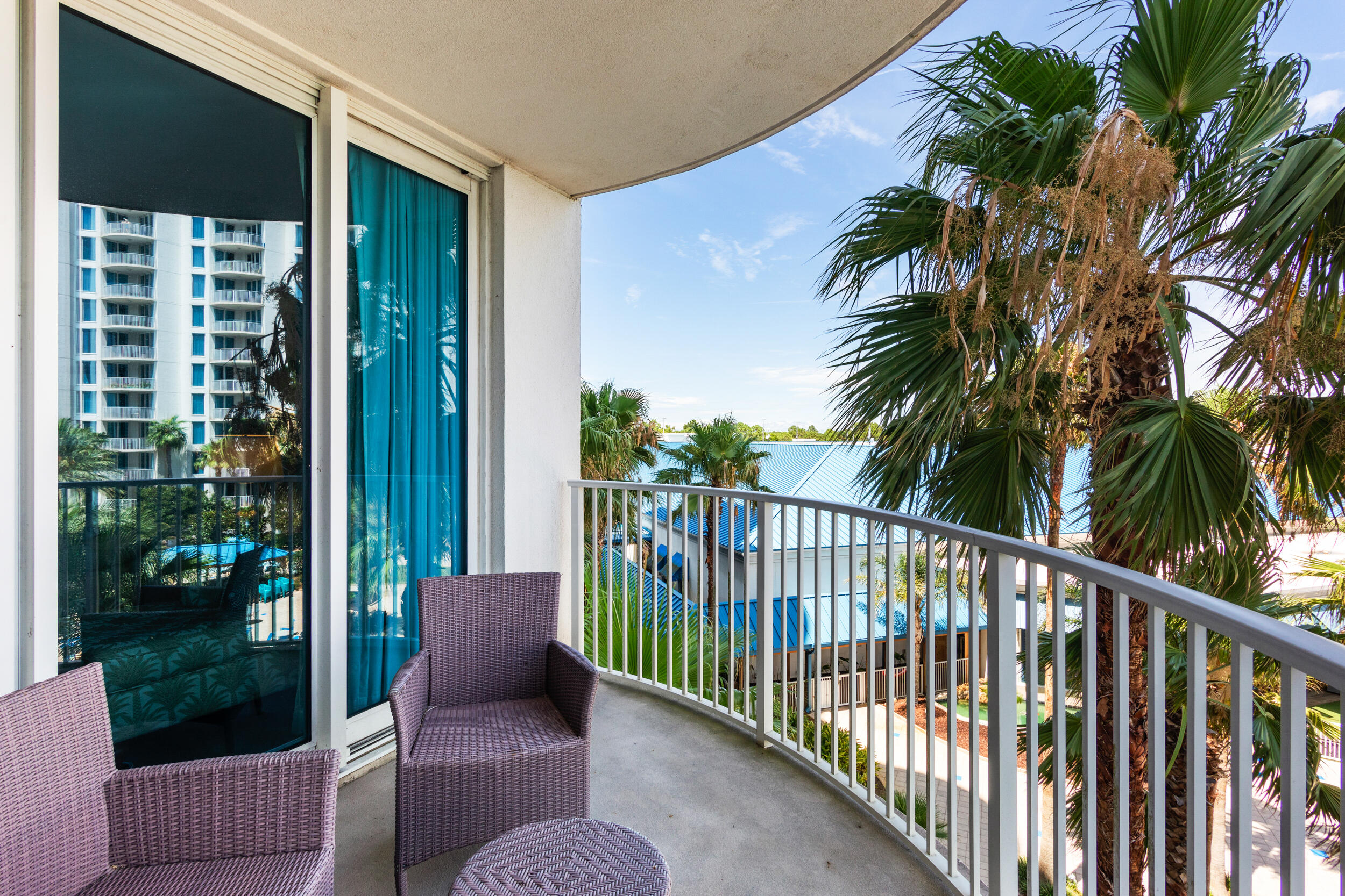 THE PALMS OF DESTIN - Residential