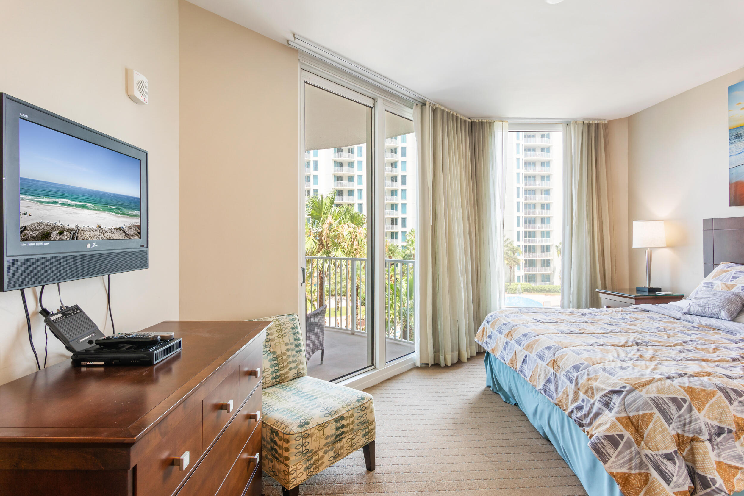 THE PALMS OF DESTIN - Residential