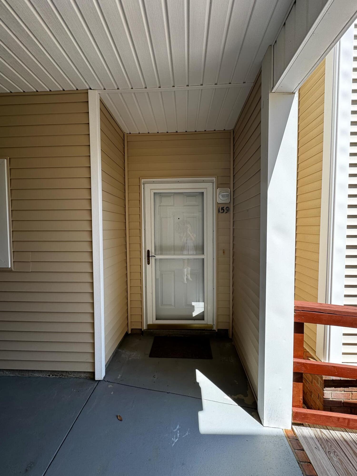 THE OAKS AT NICEVILLE PH III UNIT 159 - Residential Lease