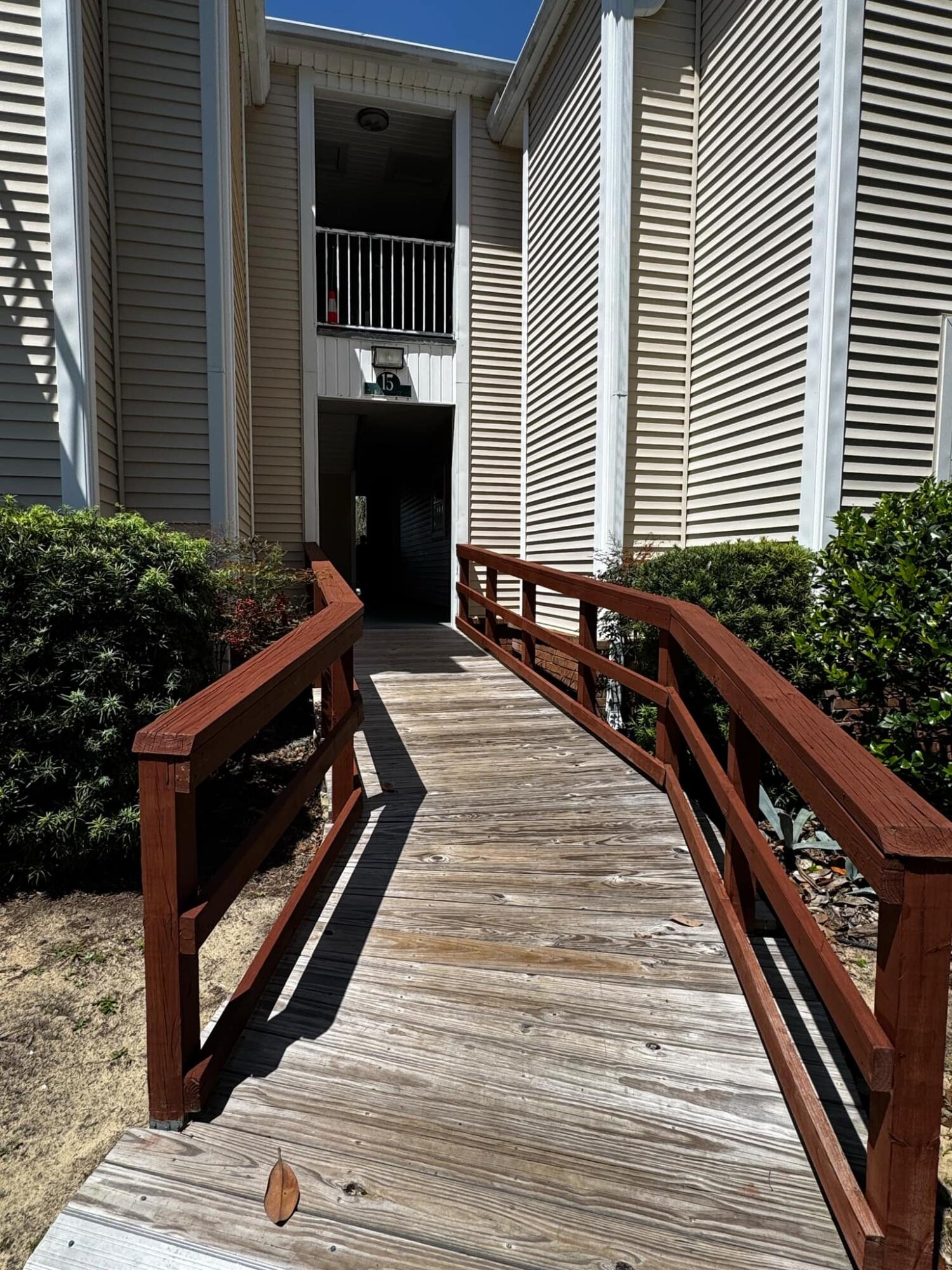 THE OAKS AT NICEVILLE PH III UNIT 159 - Residential Lease