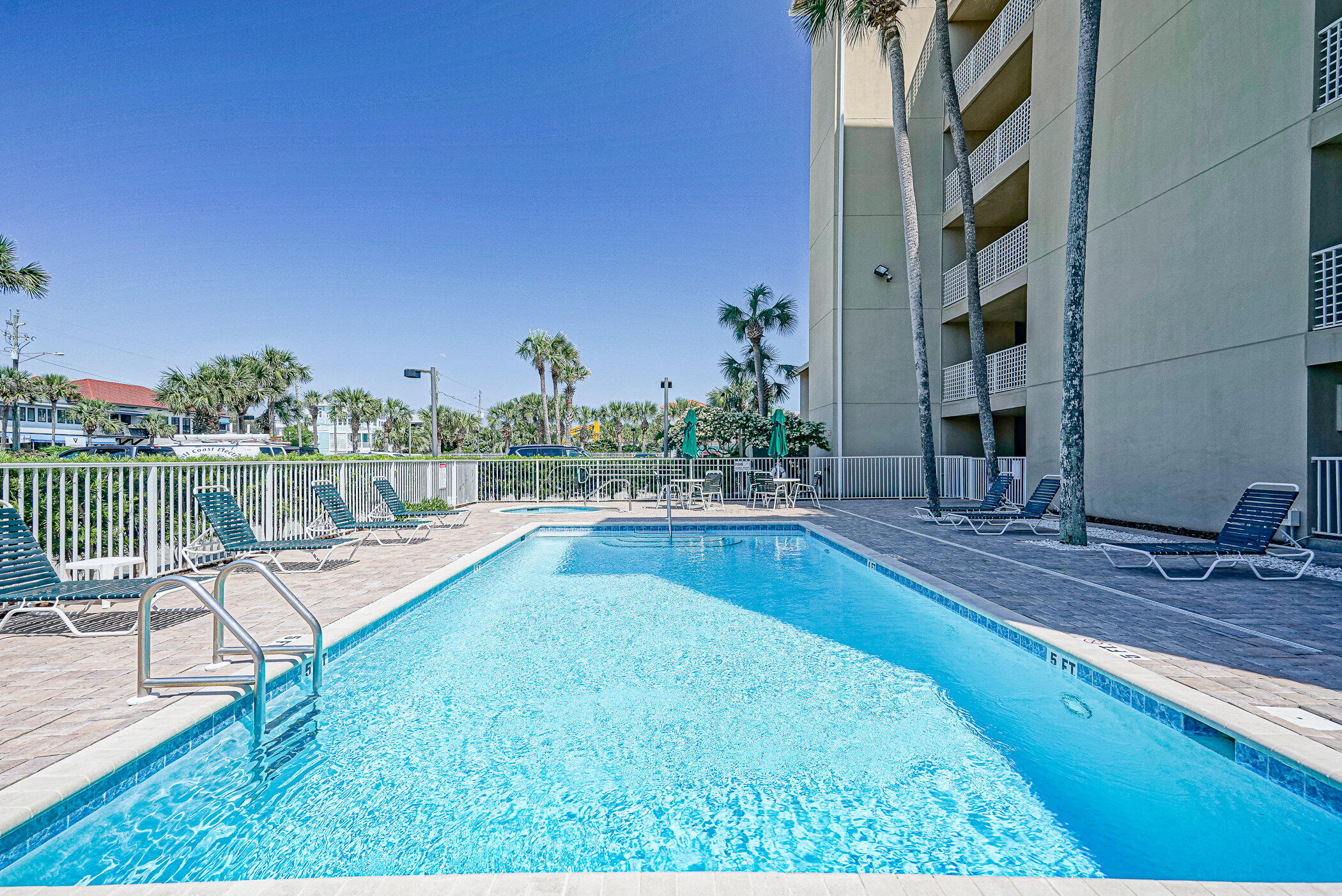 EMERALD DUNES CONDO - Residential