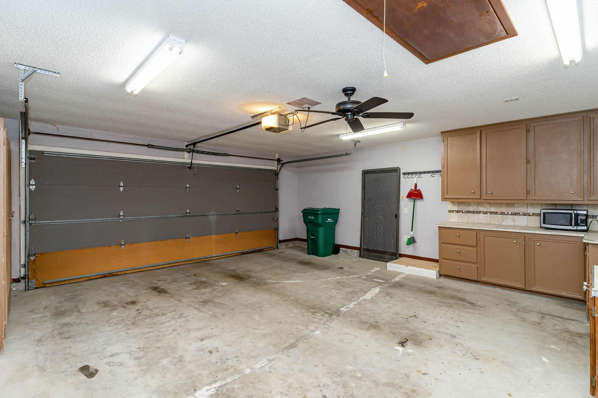 ROYAL OAK VILLAGE 2E - Residential