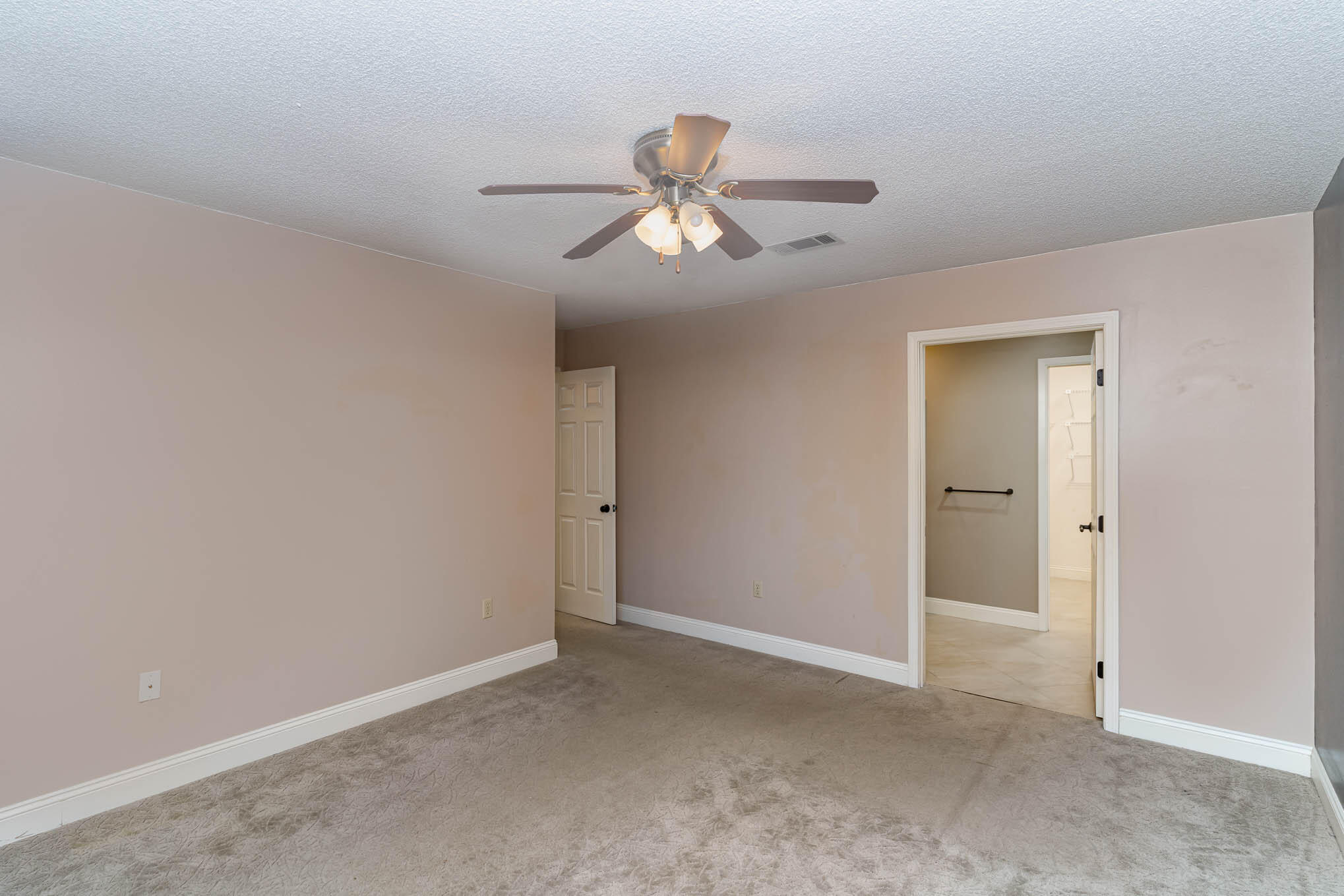 ROYAL OAK VILLAGE 2E - Residential