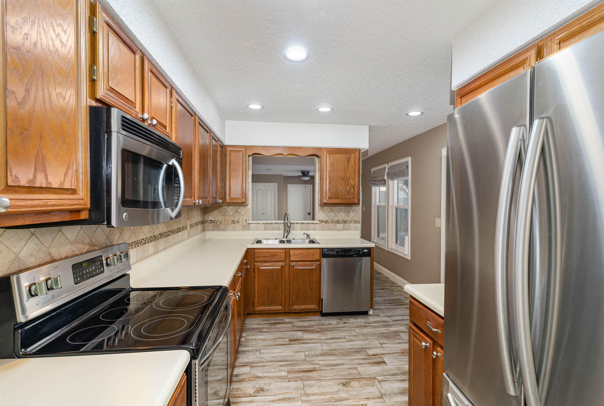 ROYAL OAK VILLAGE 2E - Residential