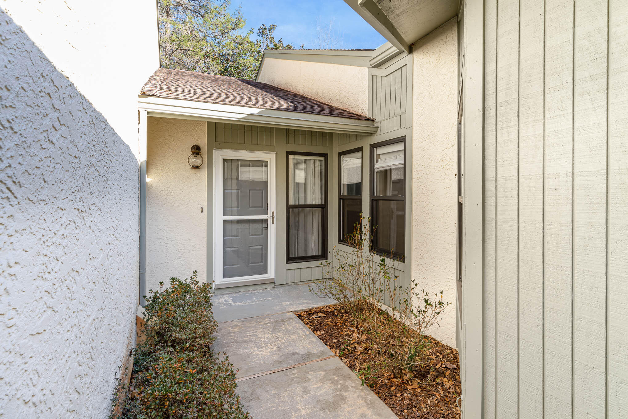 ROYAL OAK VILLAGE 2E - Residential