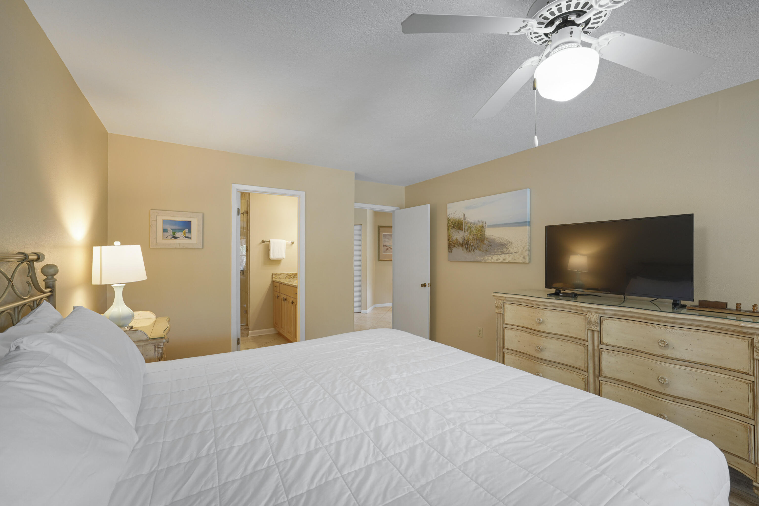 HIDDEN DUNES BEACH COTTAGES 2 - Residential