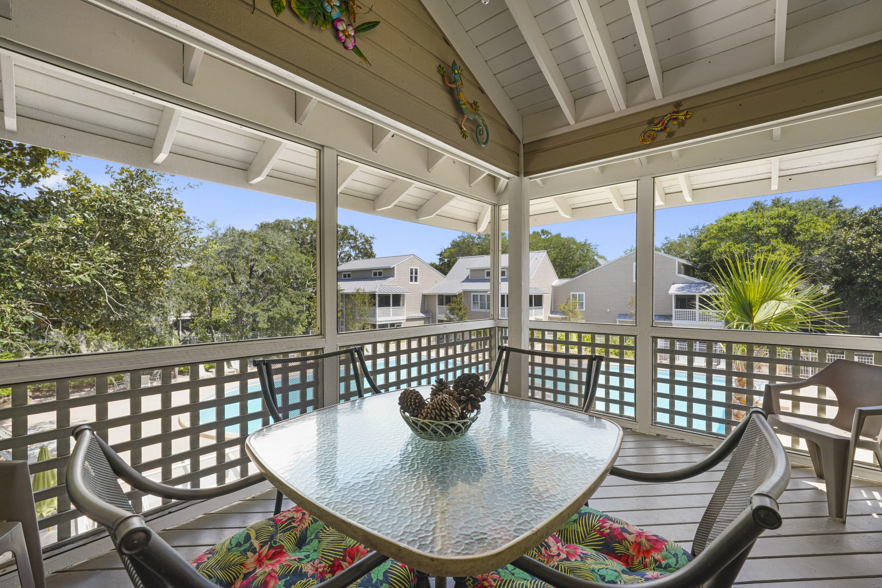 HIDDEN DUNES BEACH COTTAGES 2 - Residential