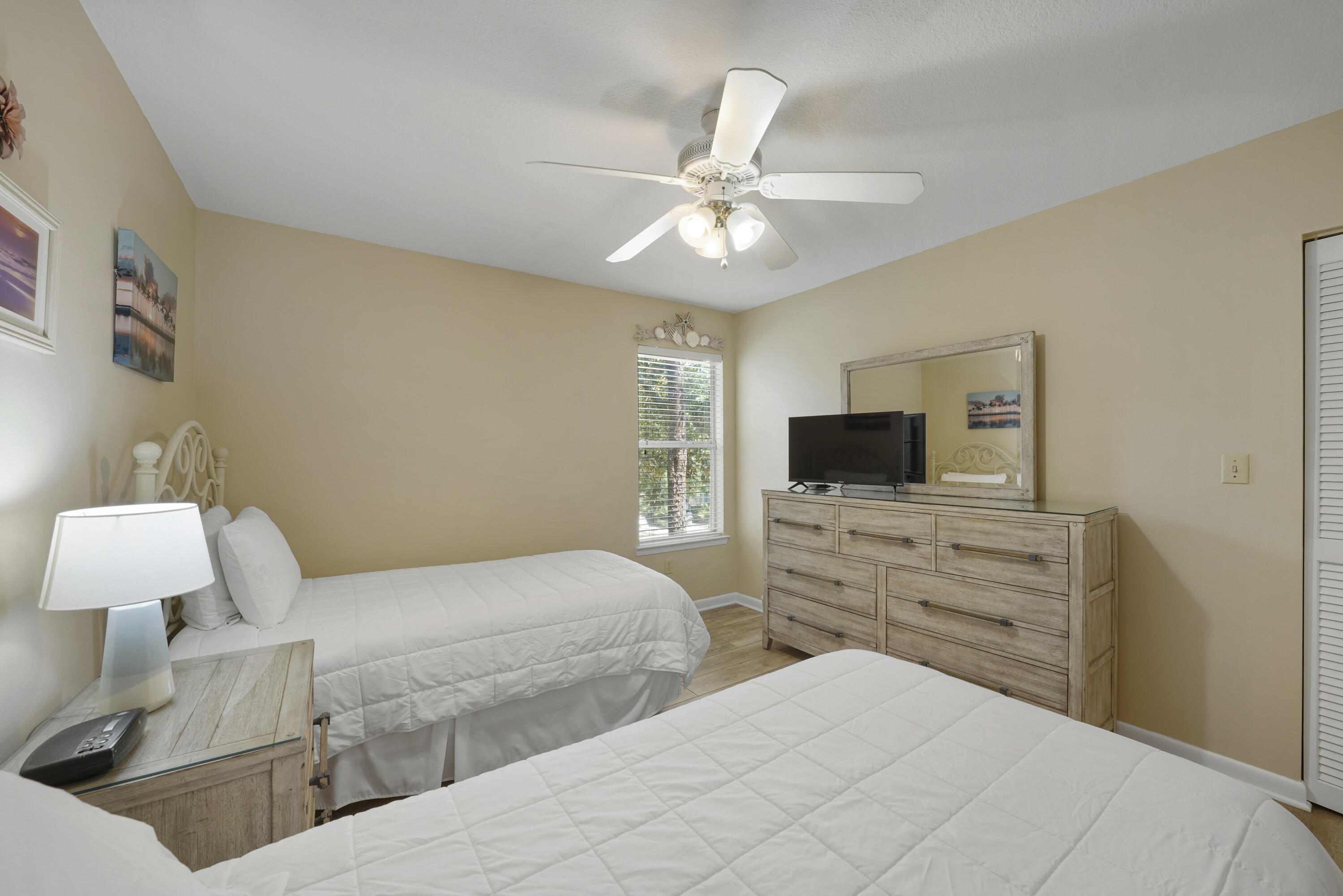 HIDDEN DUNES BEACH COTTAGES 2 - Residential