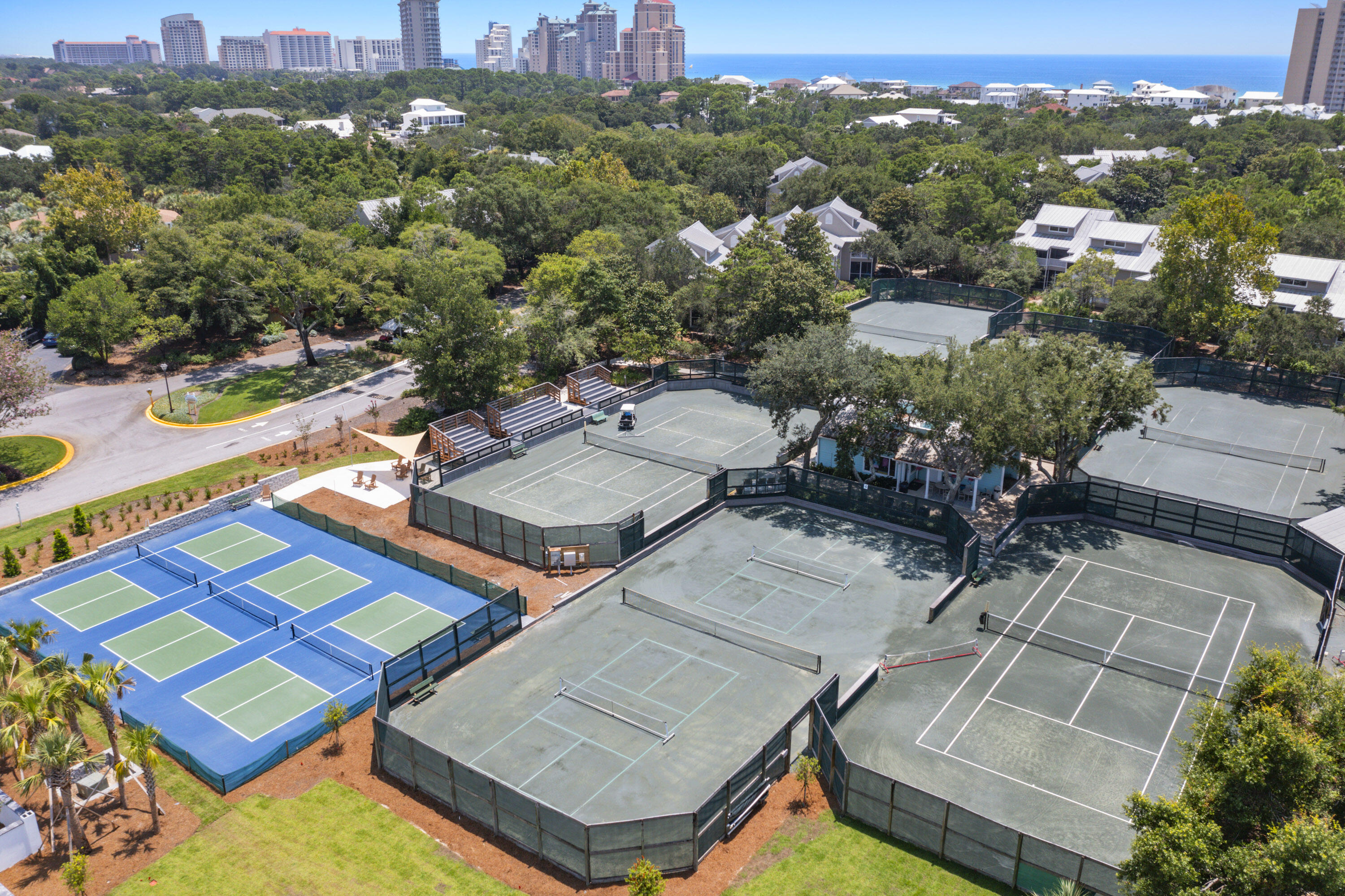HIDDEN DUNES BEACH COTTAGES 2 - Residential