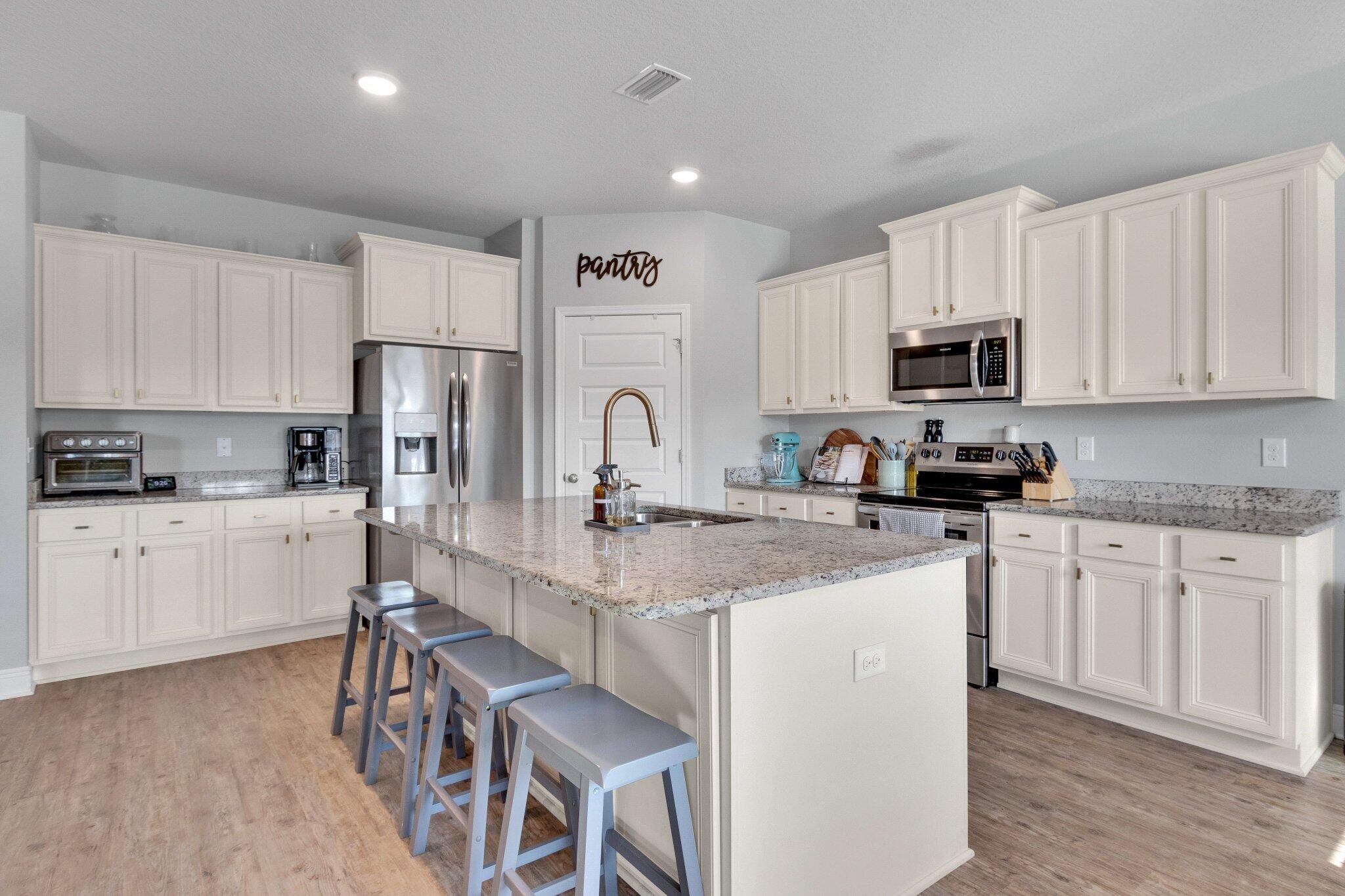 TREASURE ISLE ESTATES - Residential