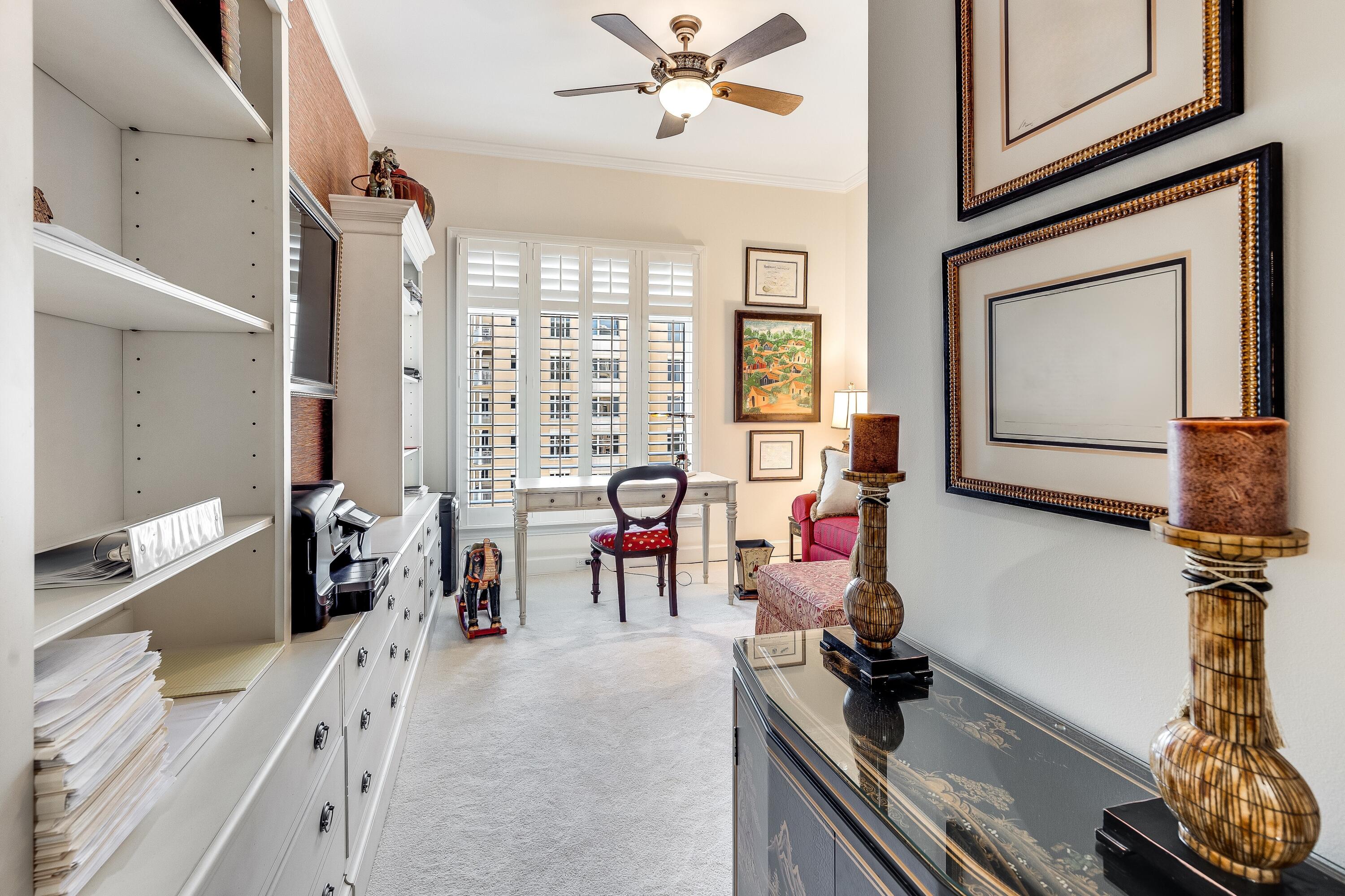 ONE WATER PLACE AT KELLY PLANTATION - Residential