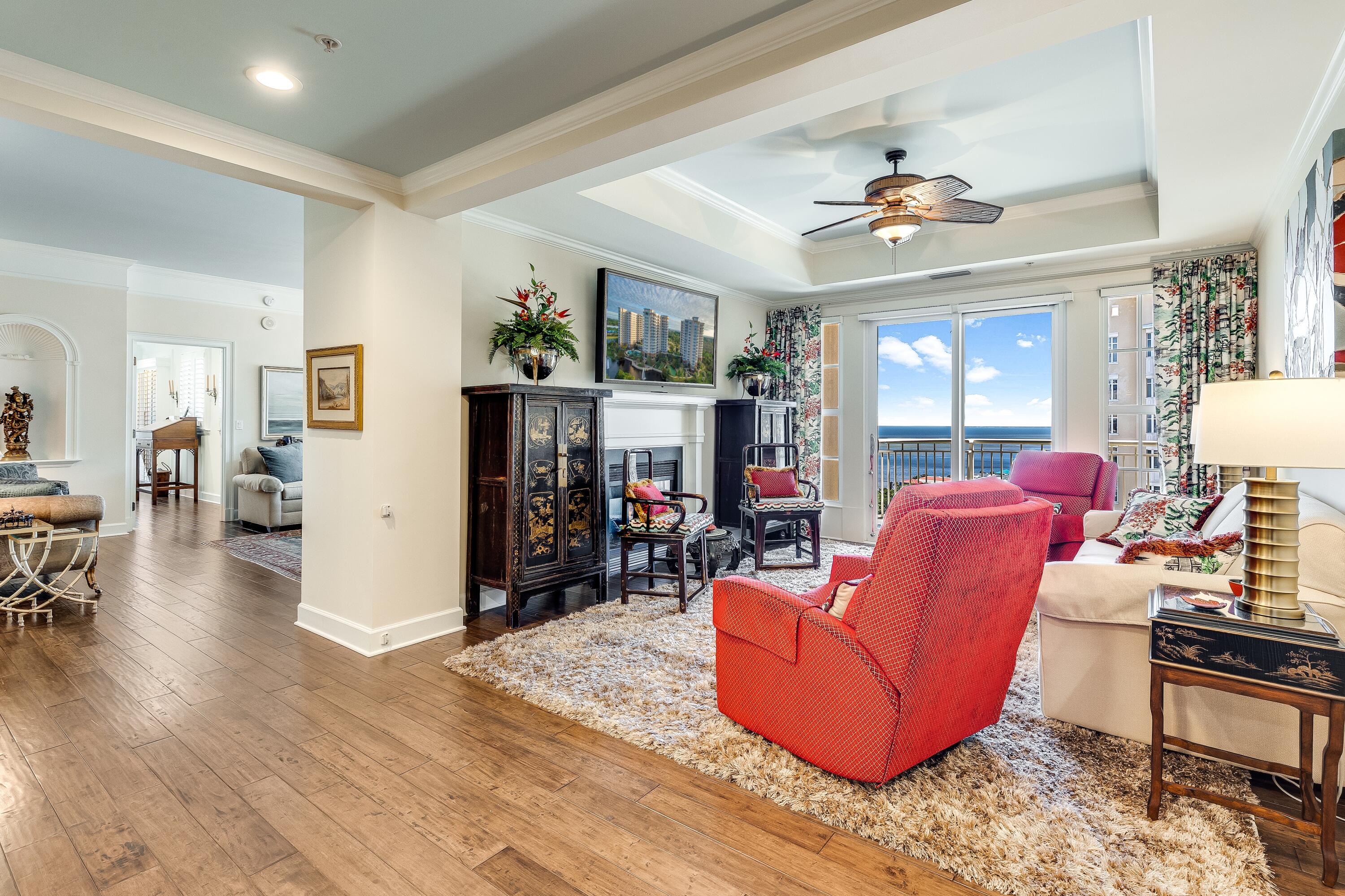 ONE WATER PLACE AT KELLY PLANTATION - Residential