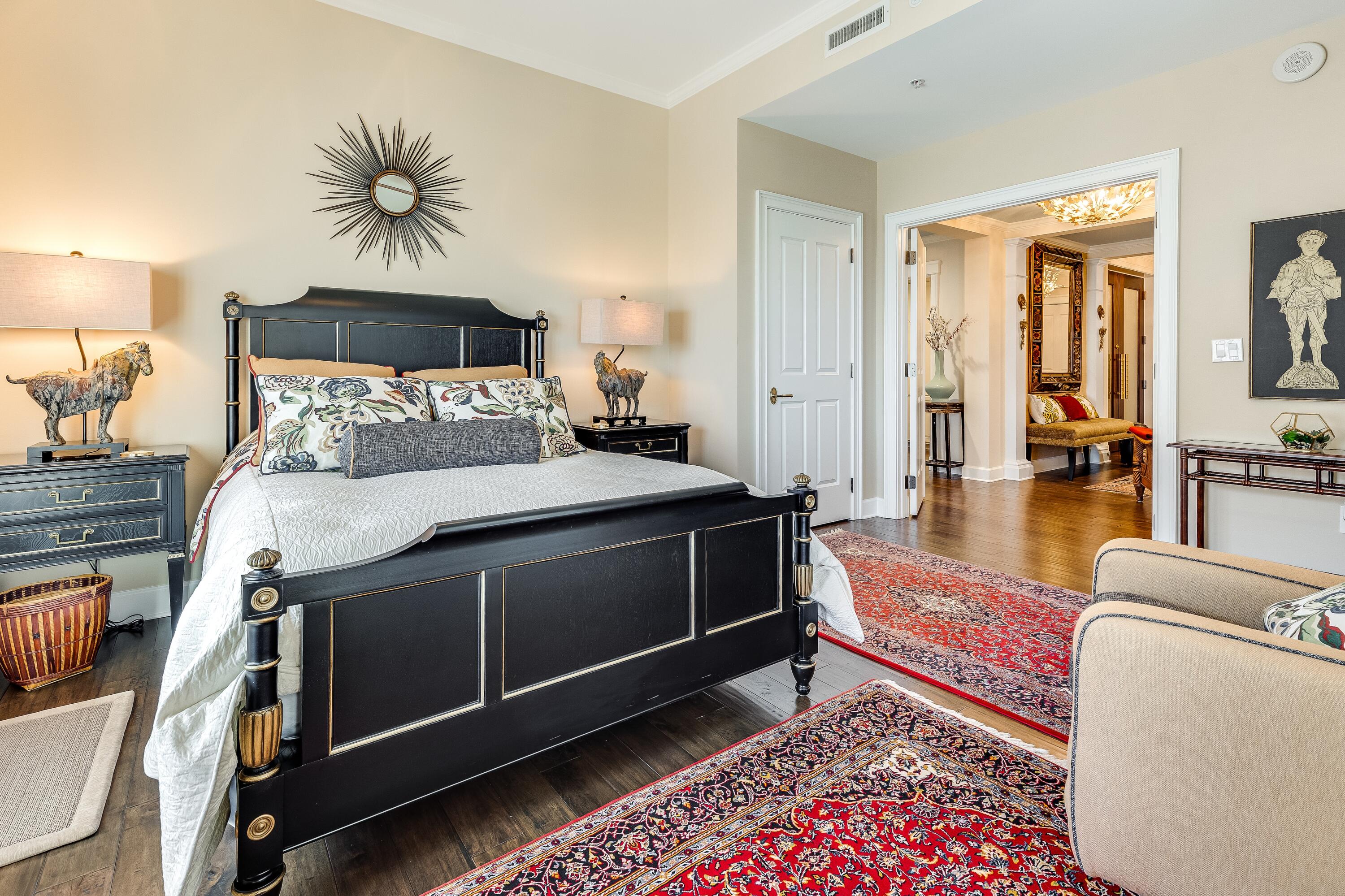 ONE WATER PLACE AT KELLY PLANTATION - Residential