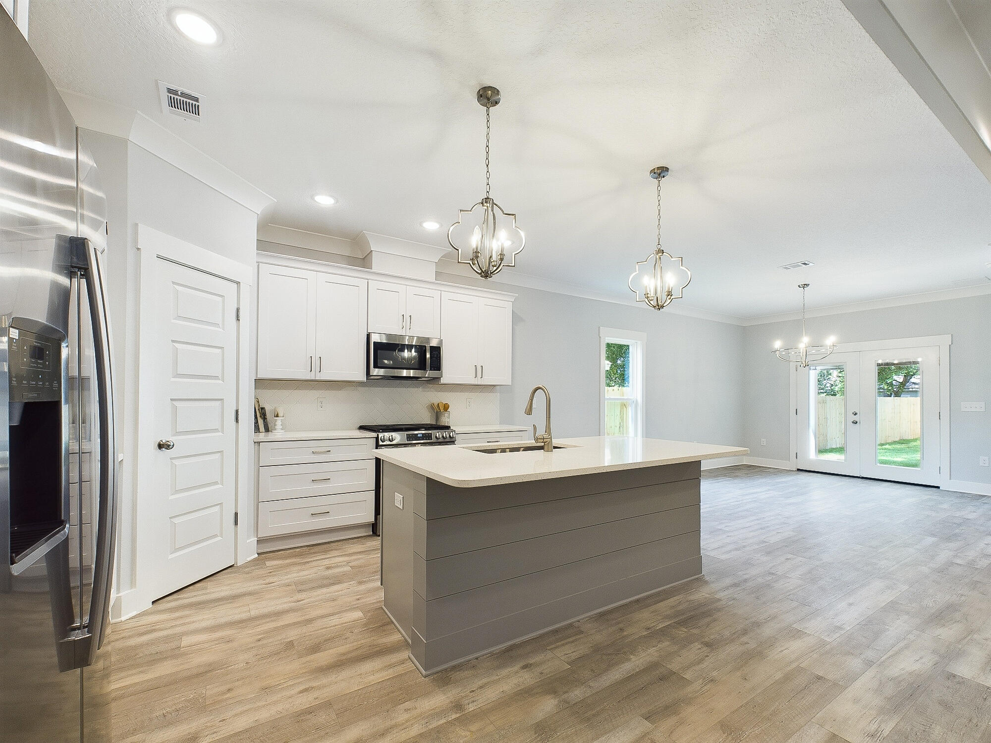 VALPARAISO PINECREST 6 - Residential