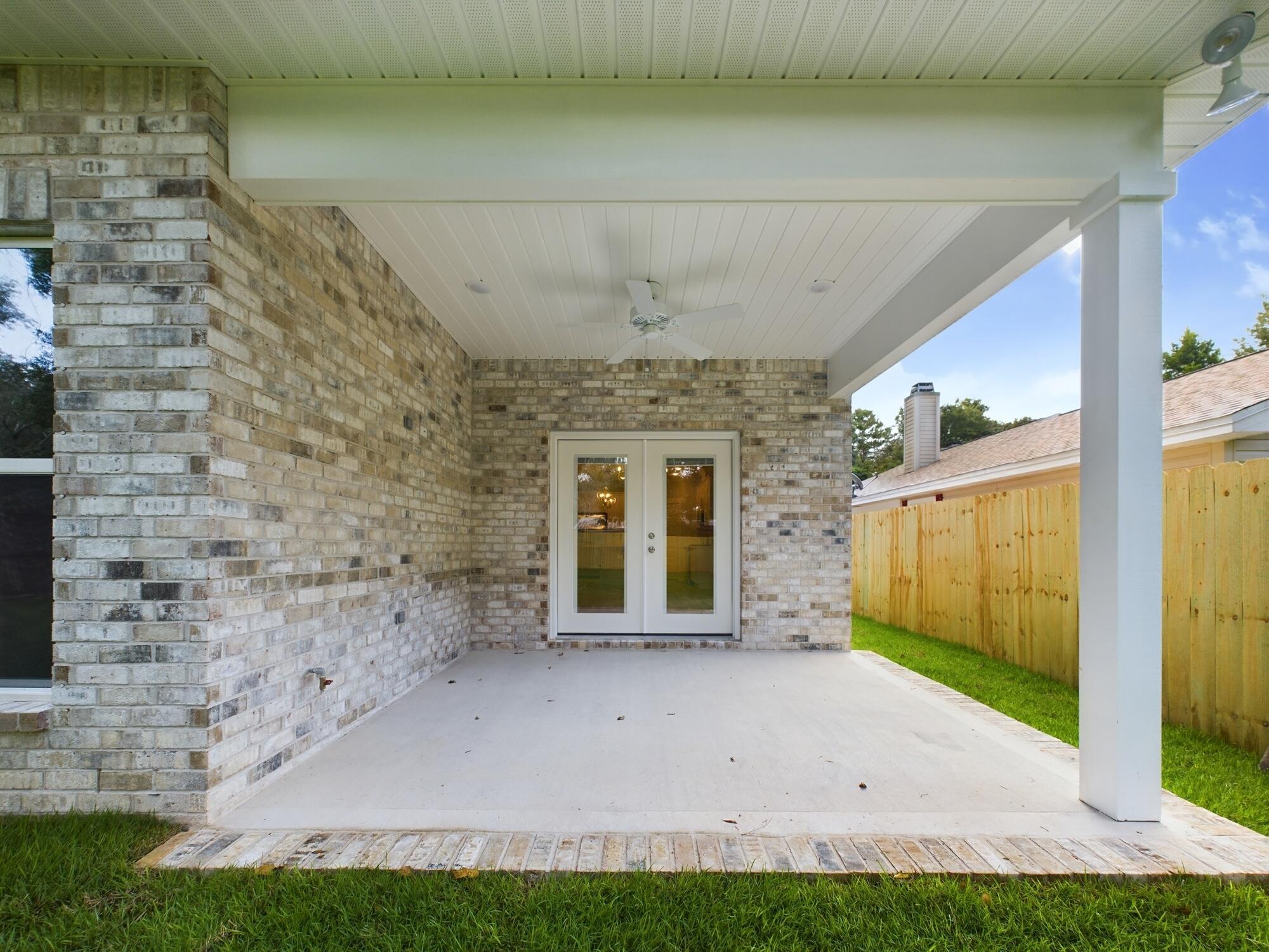 VALPARAISO PINECREST 6 - Residential