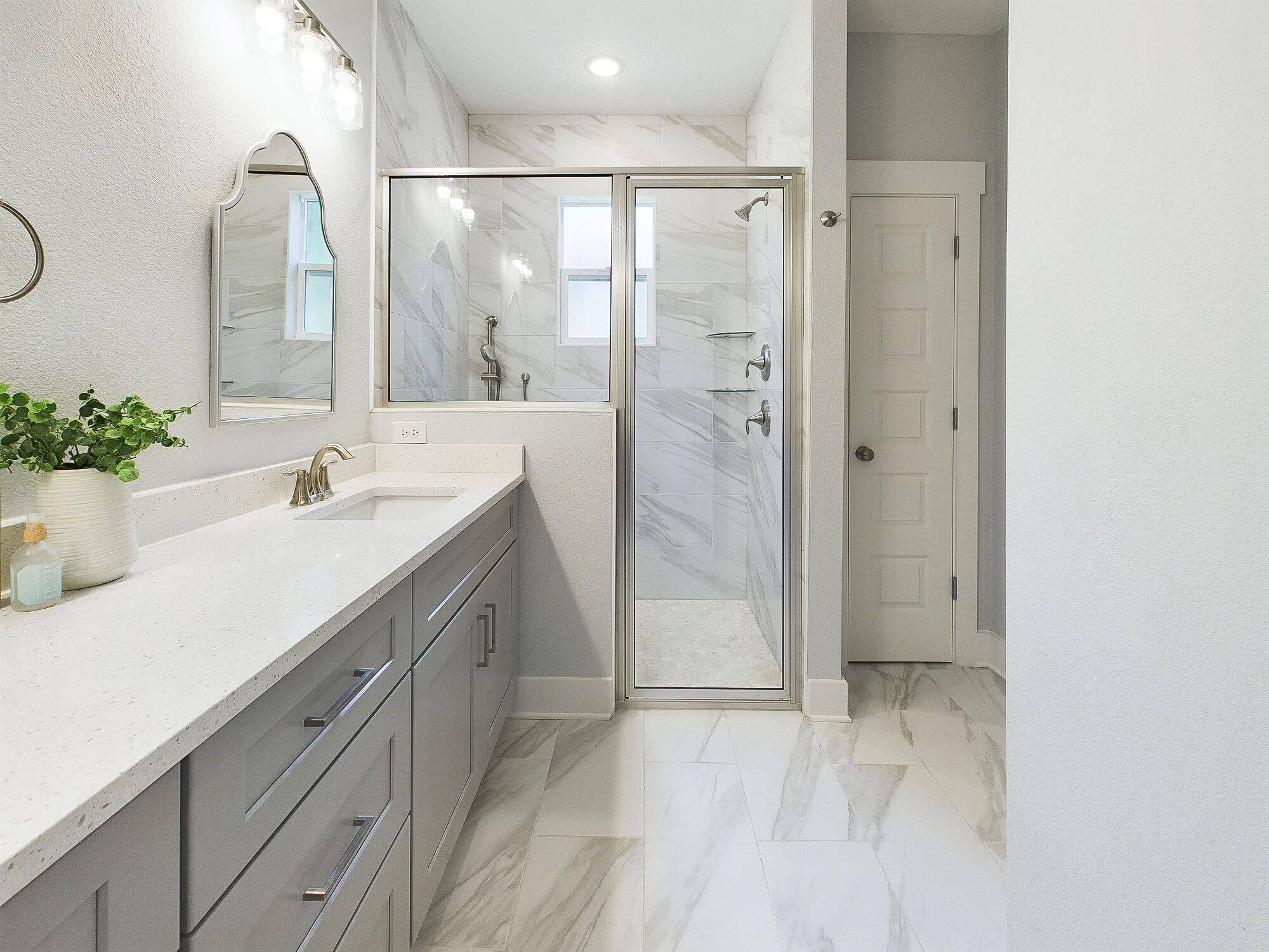 VALPARAISO PINECREST 6 - Residential