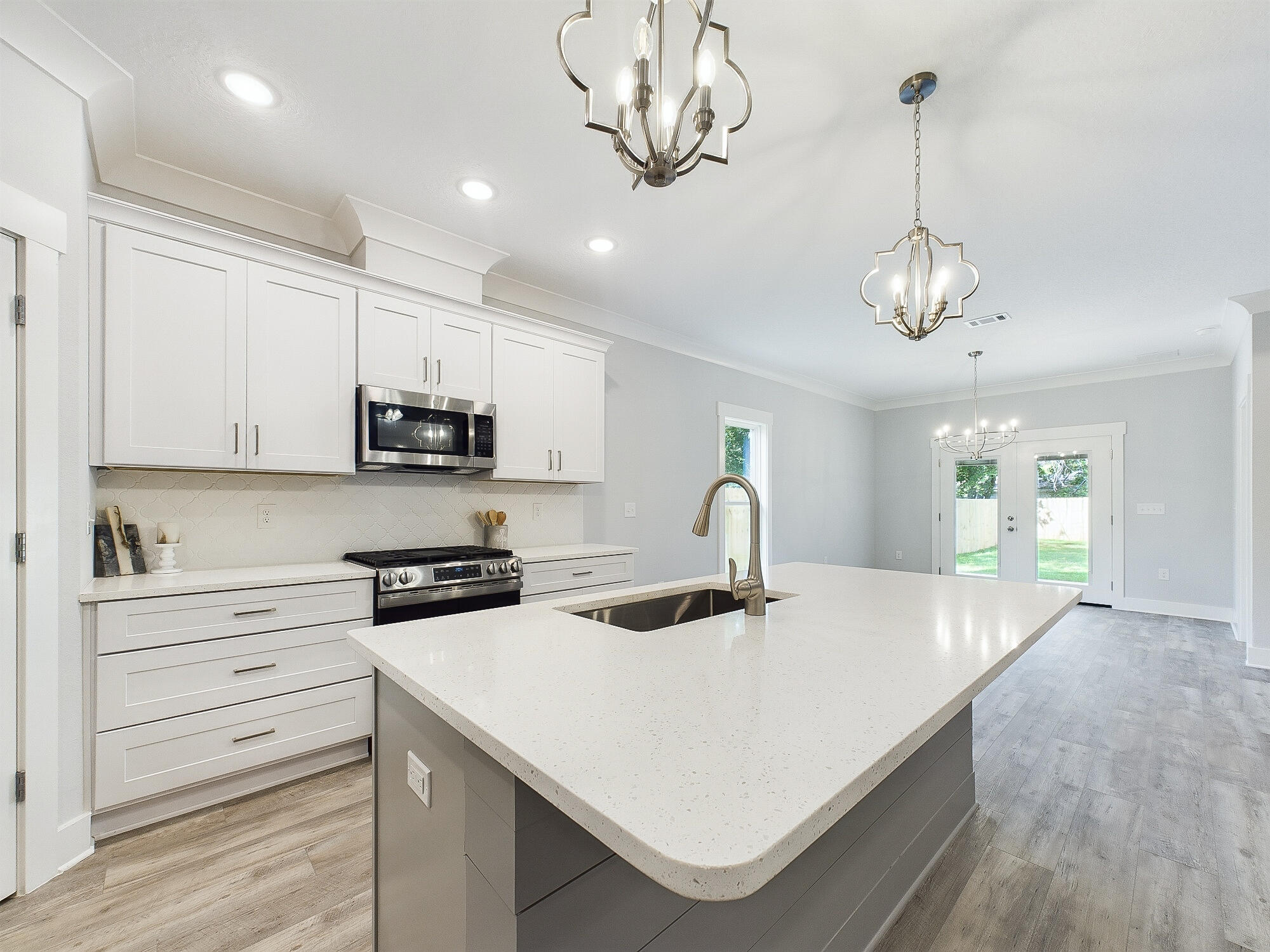 VALPARAISO PINECREST 6 - Residential