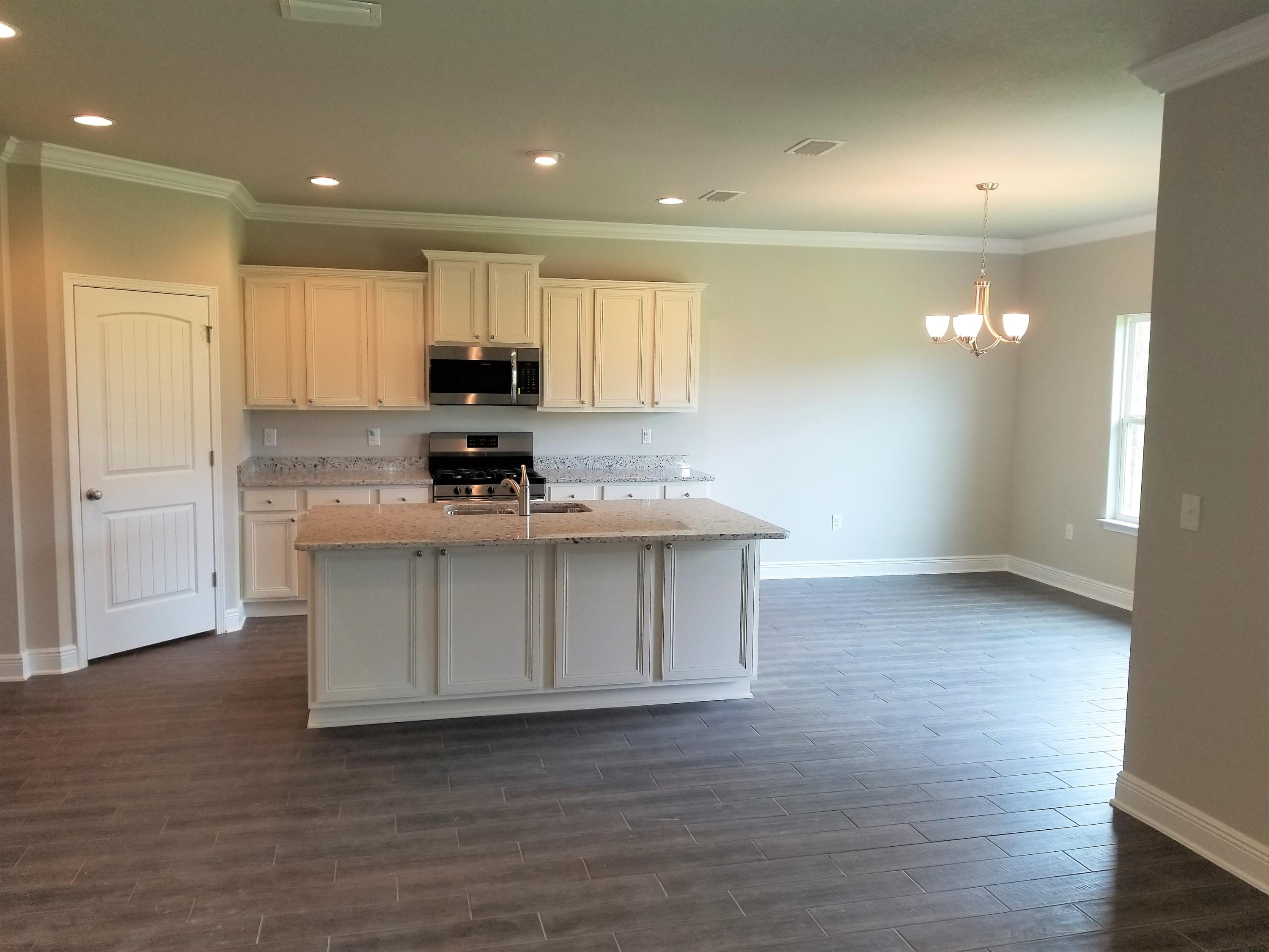 HAMMOCK BAY - Residential