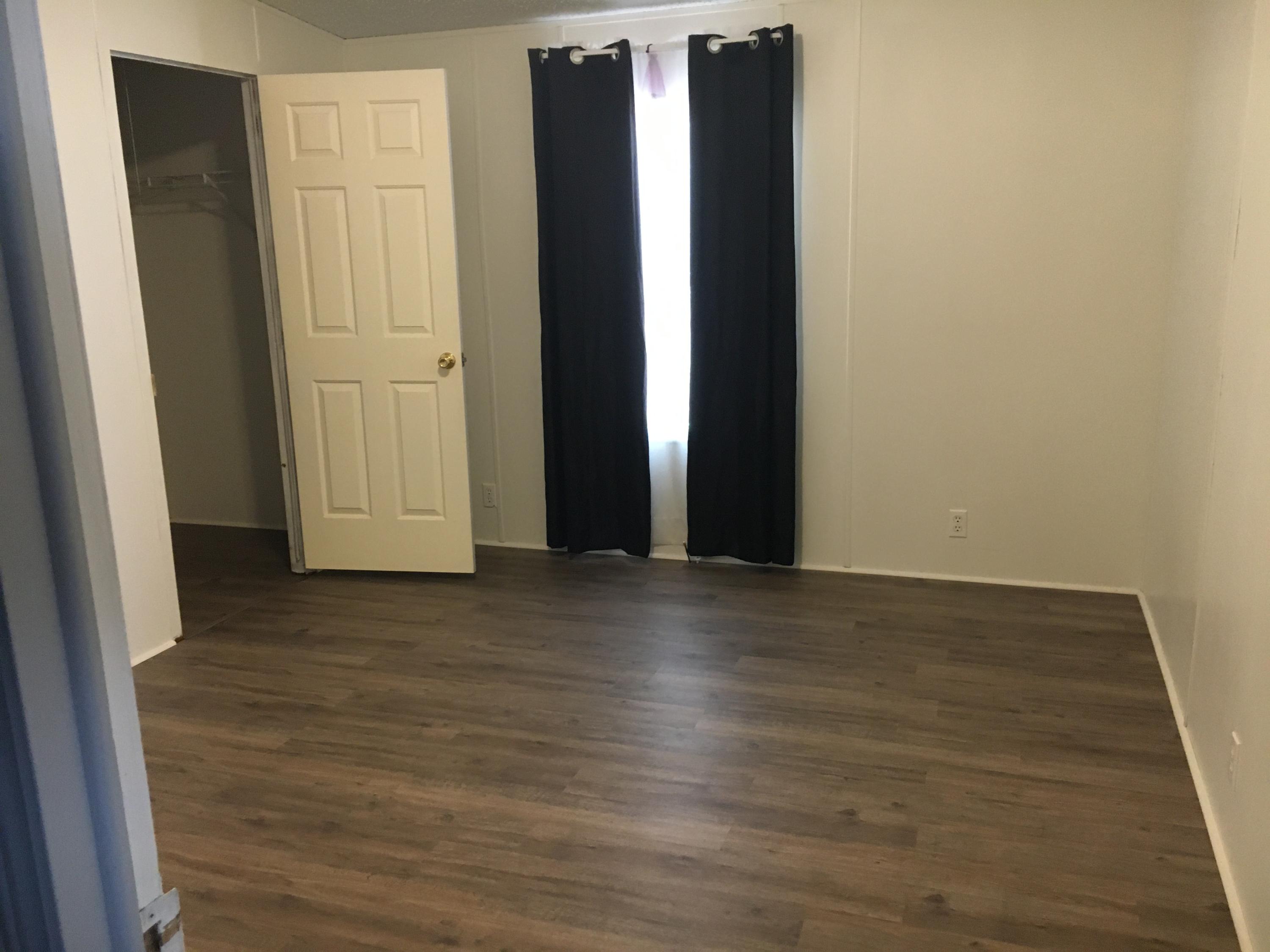 TOWN OF SANTA ROSA - Residential Lease