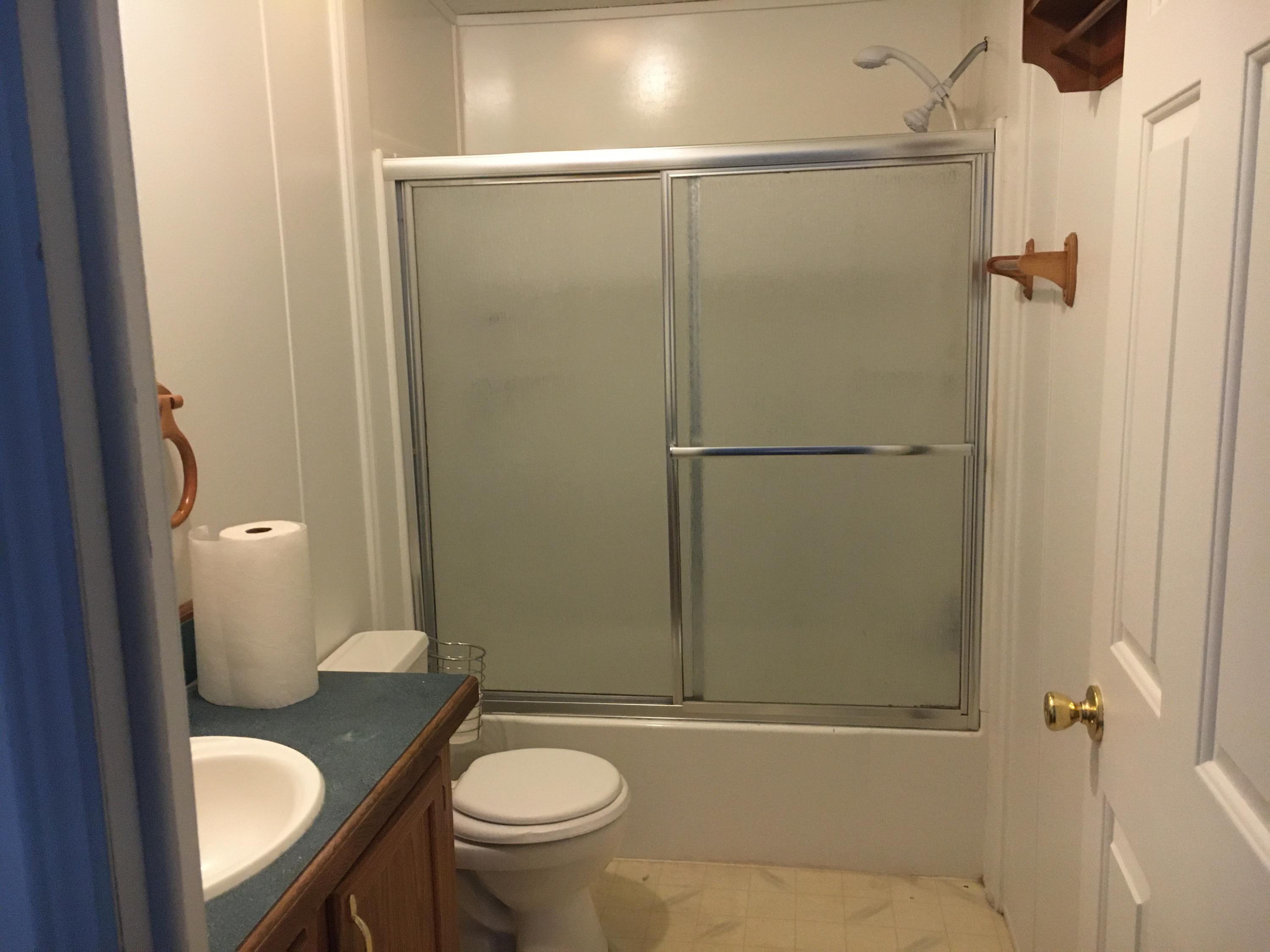 TOWN OF SANTA ROSA - Residential Lease