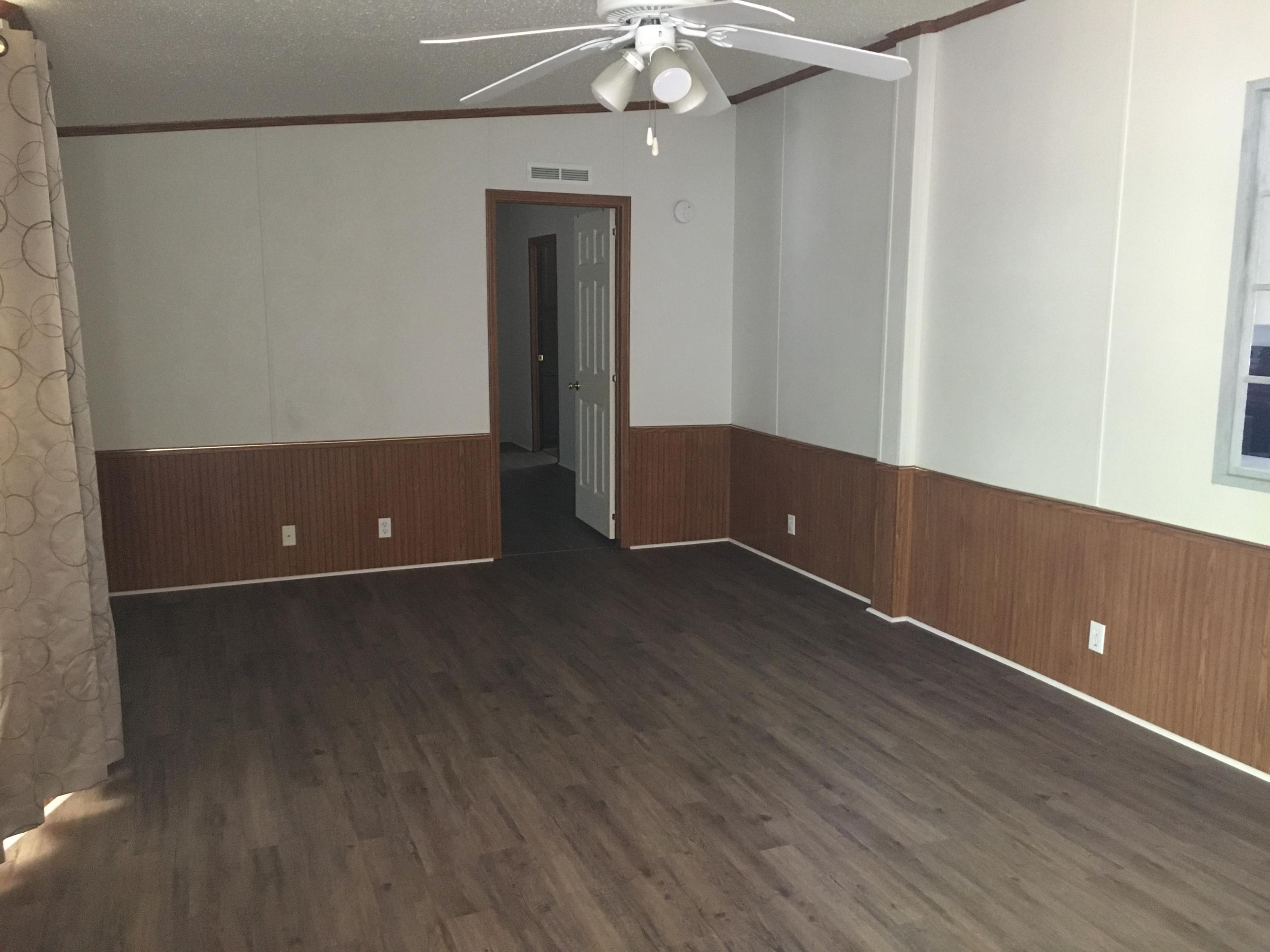 TOWN OF SANTA ROSA - Residential Lease