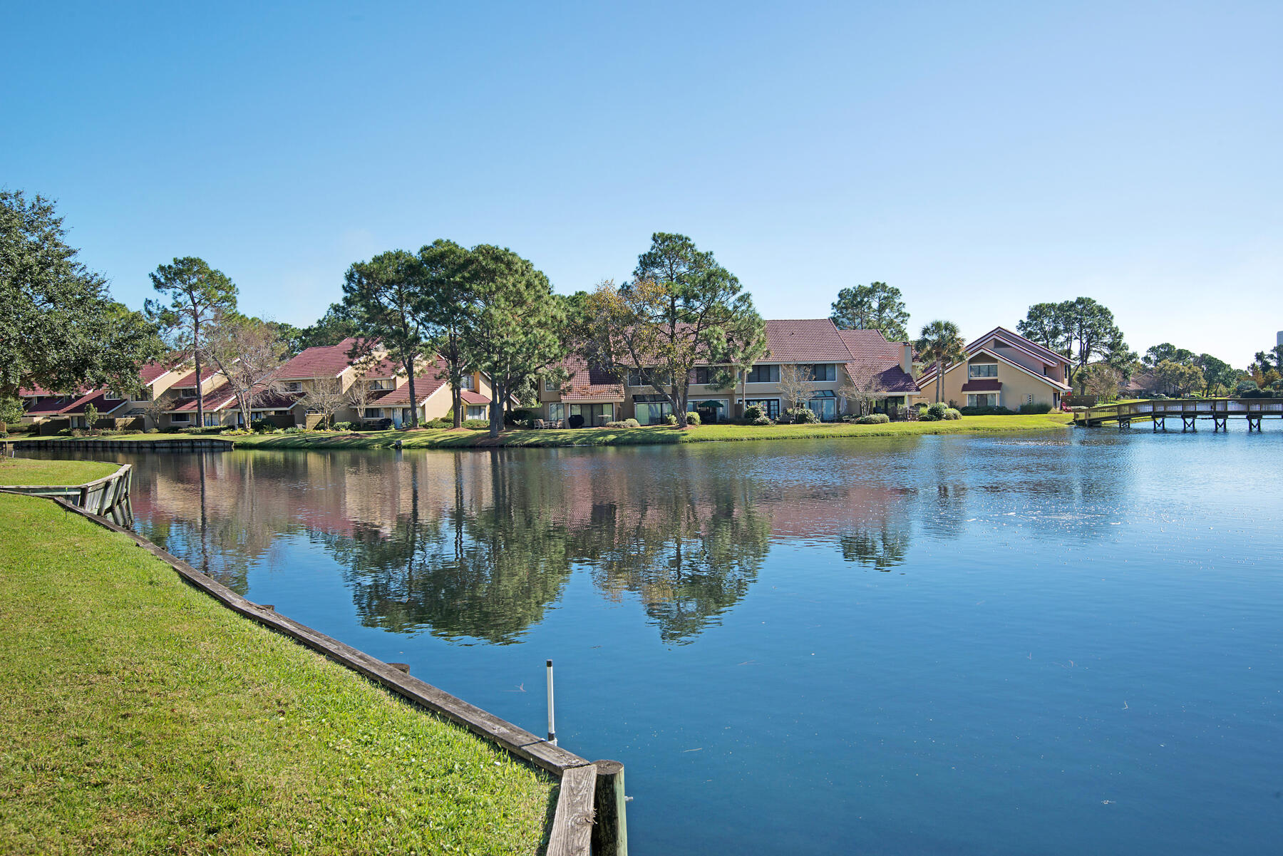 3BR, 3BA Villa on the beachside of the Sandestin Golf and Beach Resort. Just a short walk or bike ride to the infamous beaches of the Emerald Coast. The extended patio overlooking the Lake, is perfect for relaxing or entertaining! Primary Bedroom offers stunning lake views, private balcony, and an ensuite bath. Kitchen features granite countertops and stainless-steel appliances. An additional bonus loft area is perfect for a game room or extra sleeping space. This unit is highly rated on current rental program with excellent revenue year after year! 4-Seater Golf Cart included in sale.