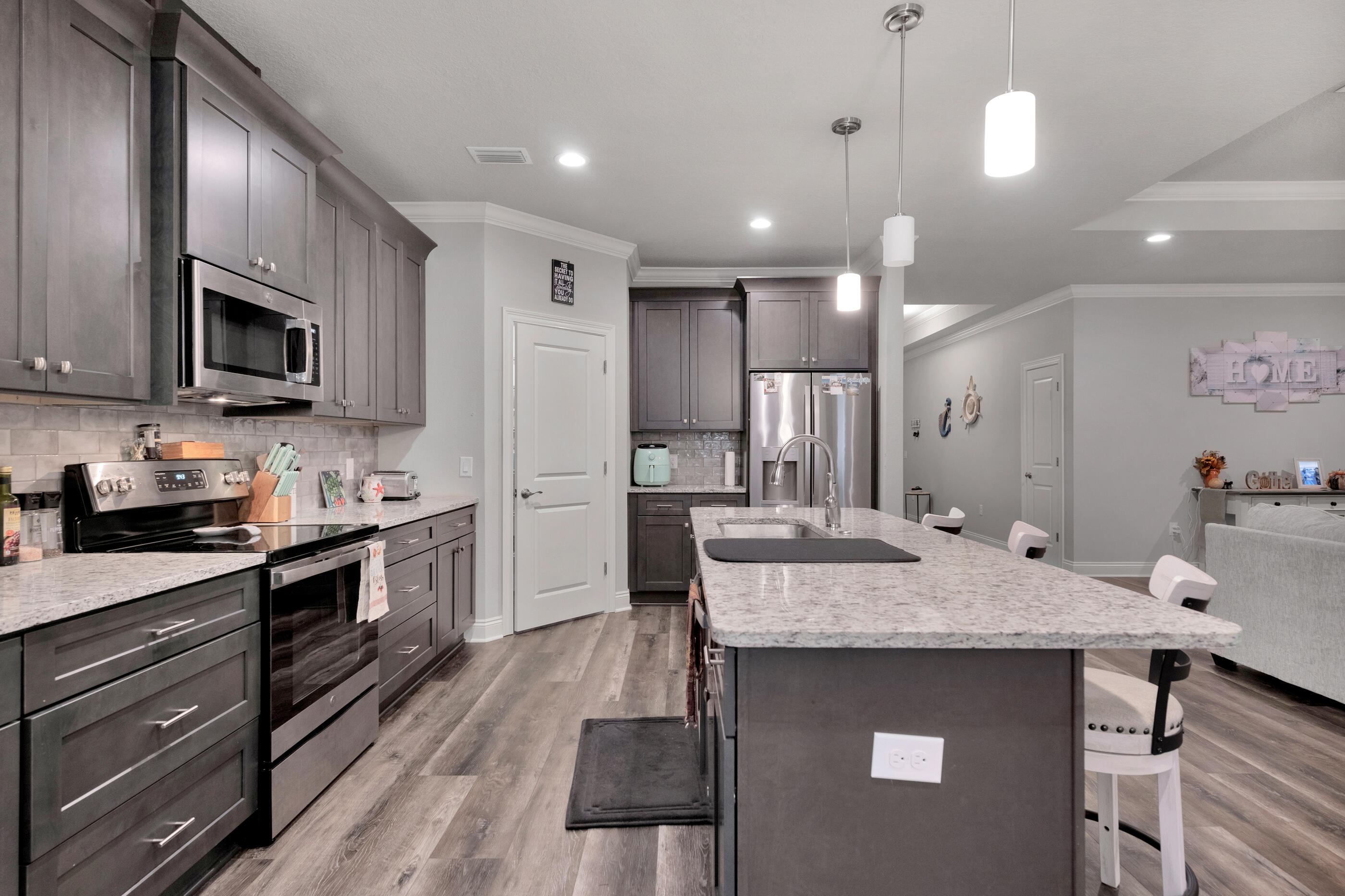 NAVARRE S/D 2ND ADDN - Residential