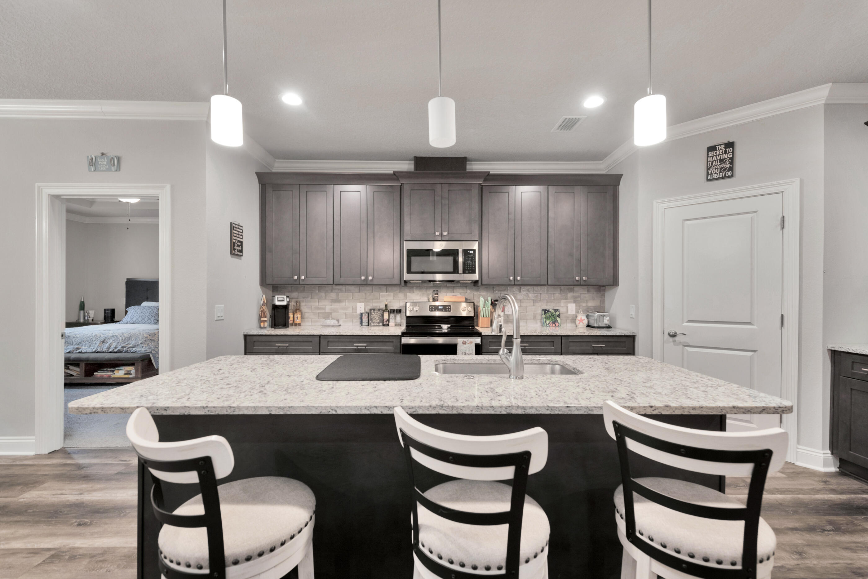 NAVARRE S/D 2ND ADDN - Residential