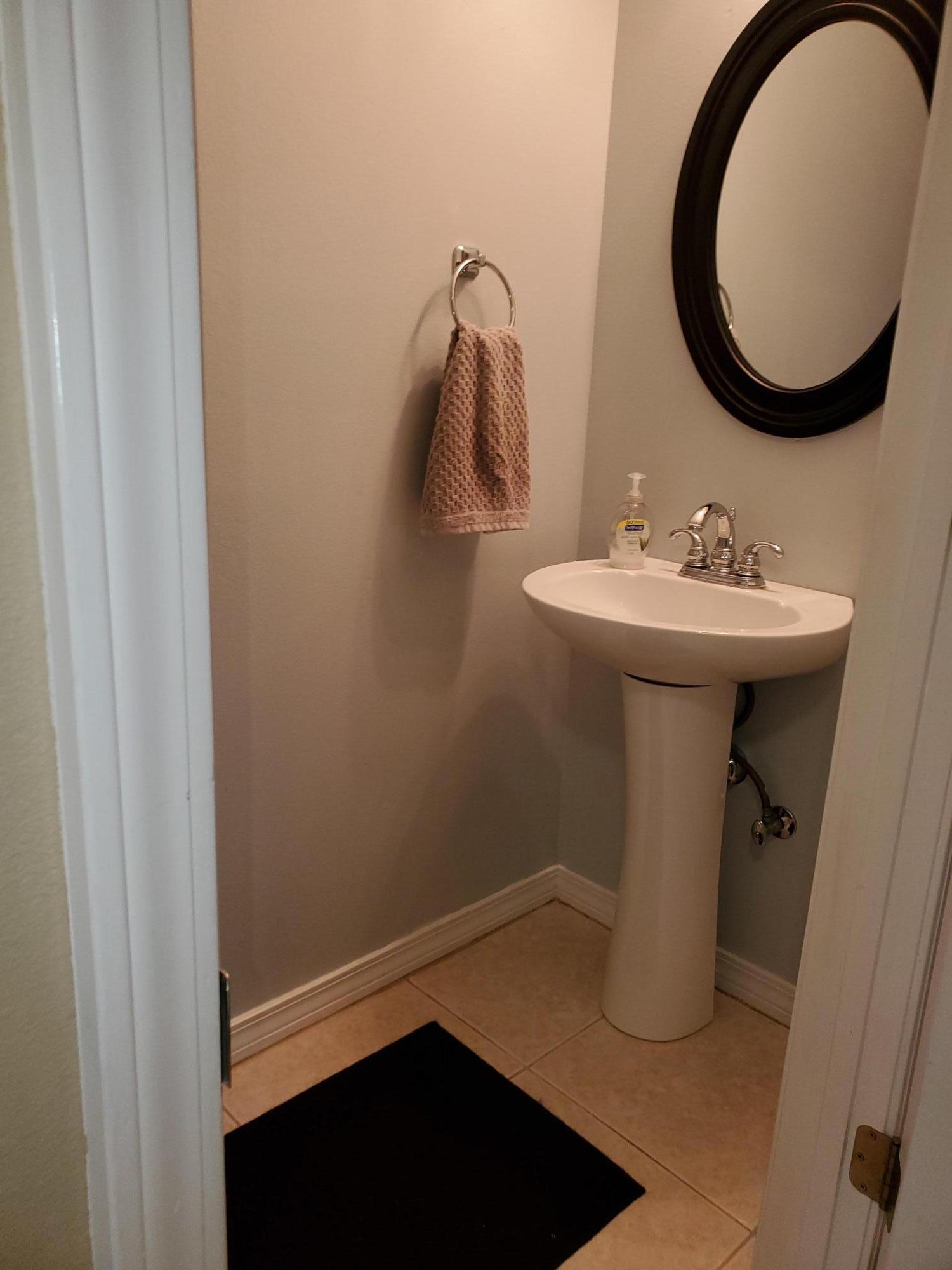 ADASHAN GARDYNS - Residential