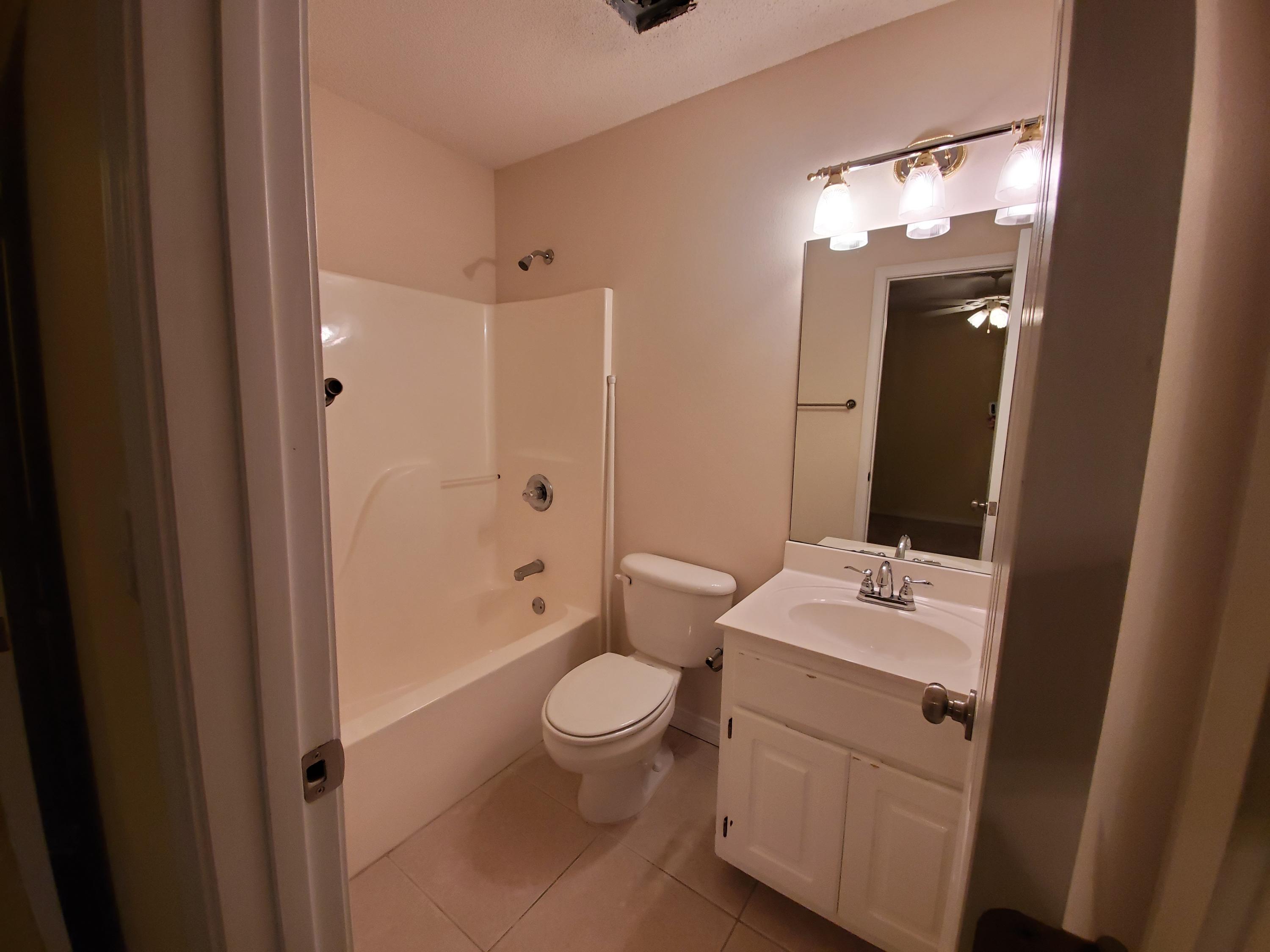 ADASHAN GARDYNS - Residential