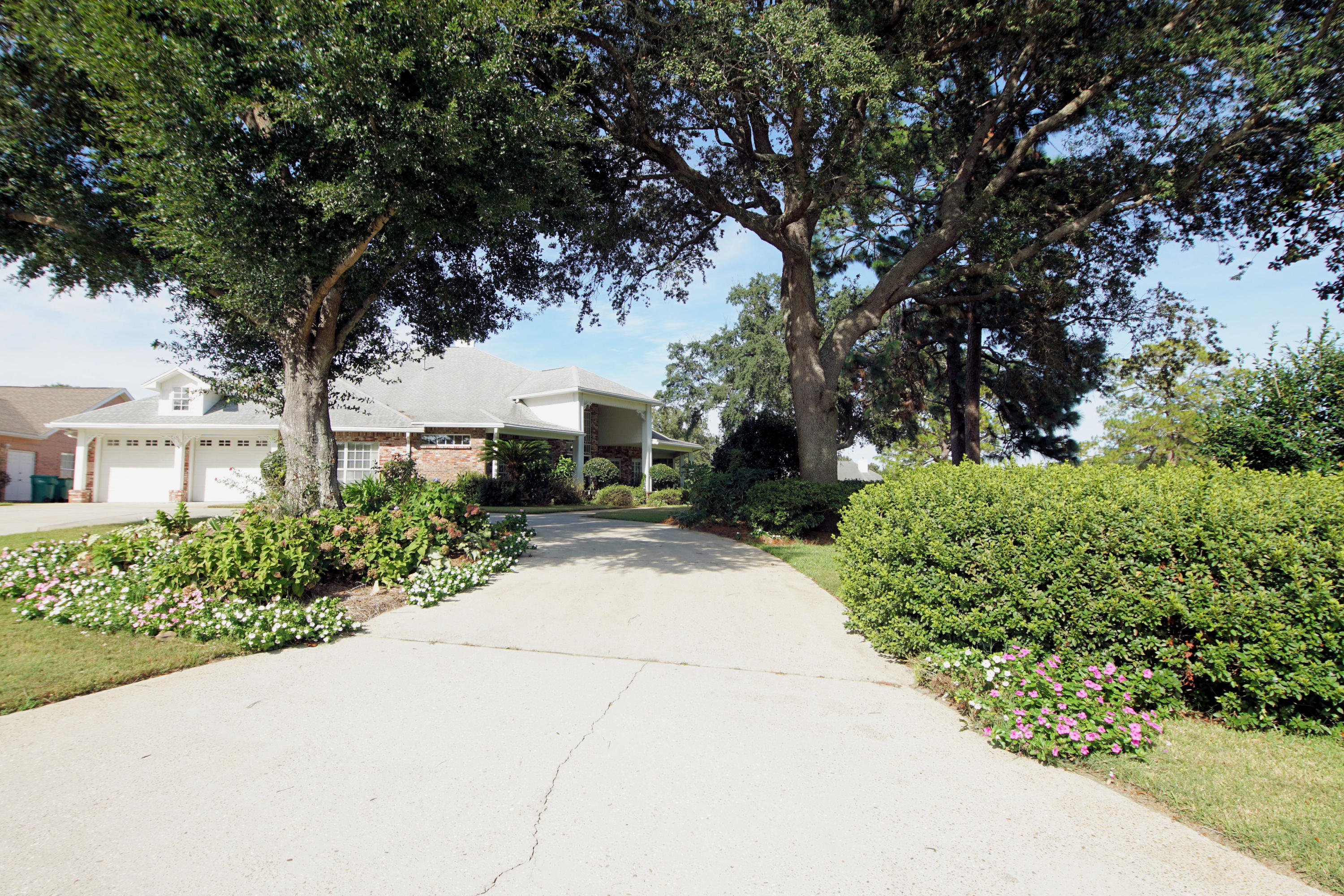 LINKS AT SHALIMAR POINTE - Residential